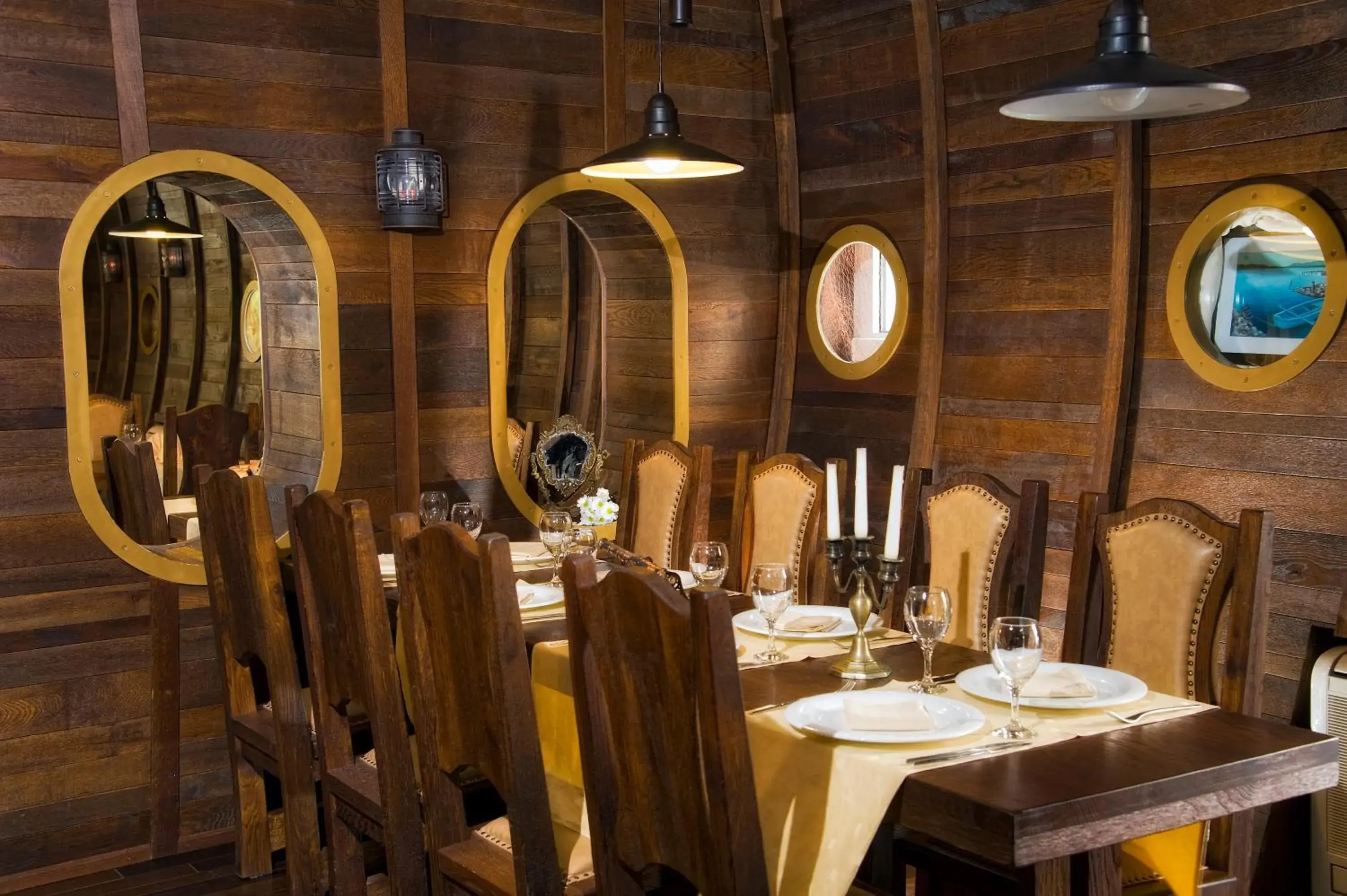 Restaurant/places to eat in Hotel Plaža Restaurant/places to eat in Hotel Plaža