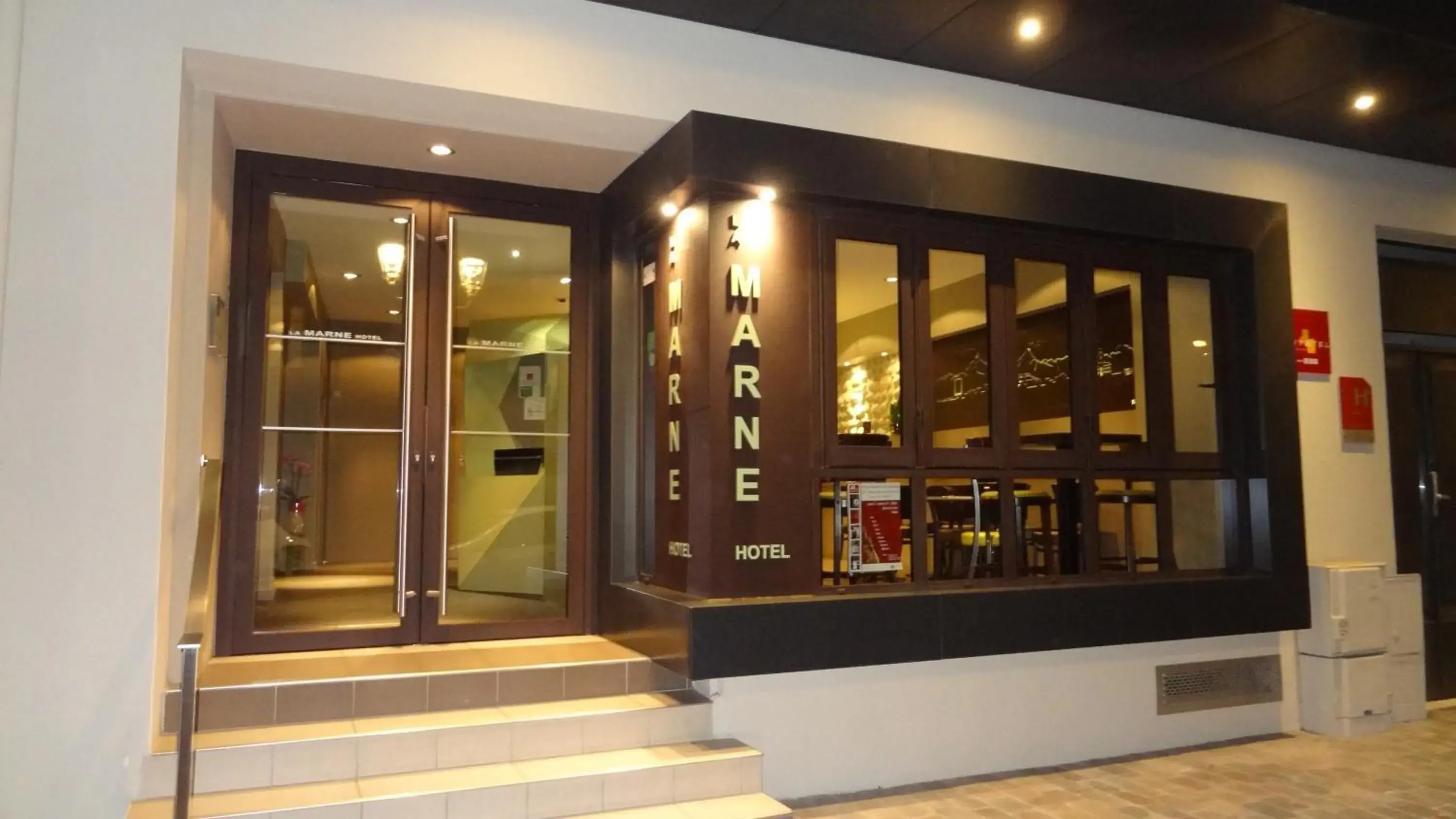 Property building in Cit'Hotel de la Marne Property building in Cit'Hotel de la Marne