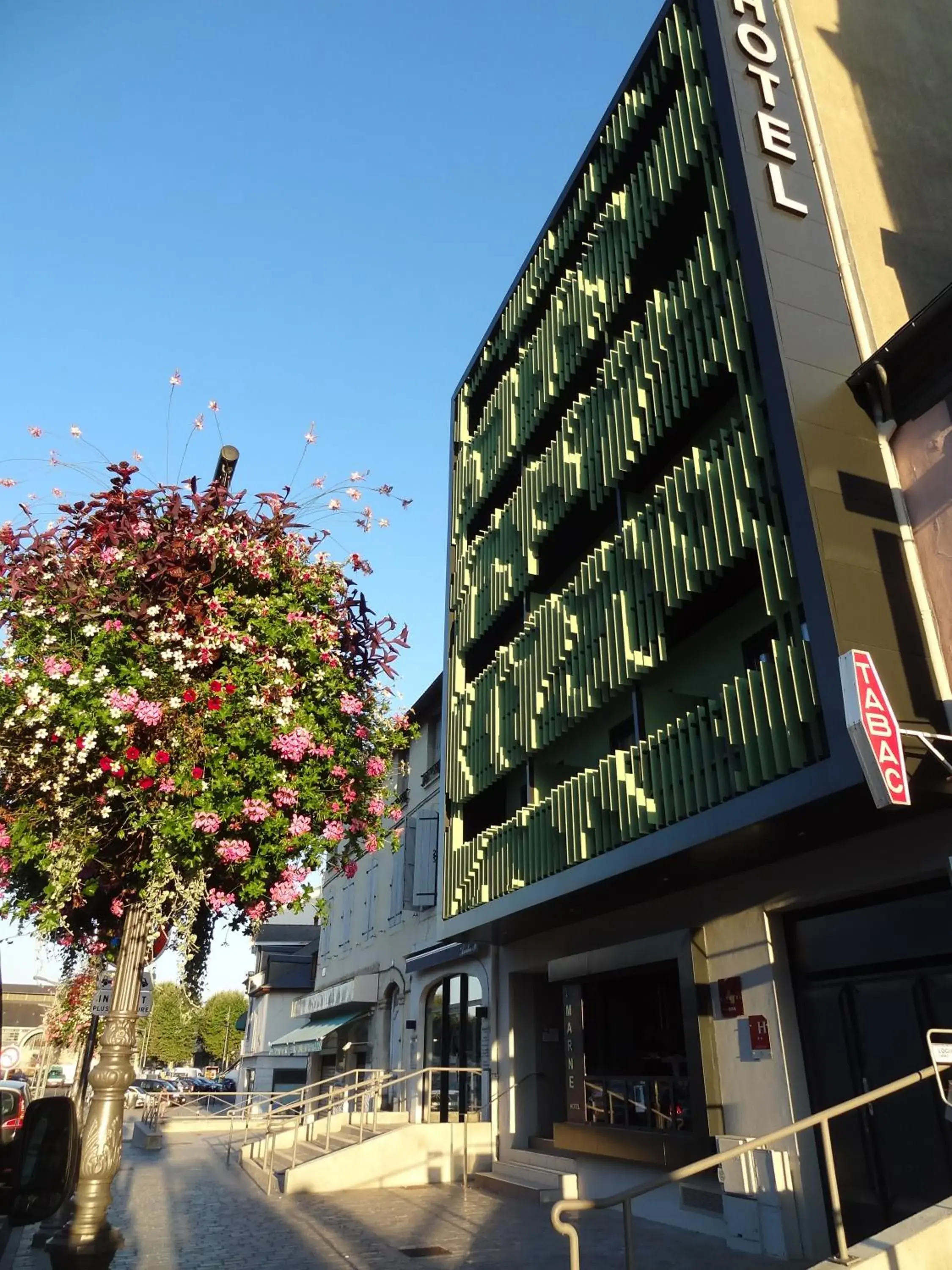 Property building in Cit'Hotel de la Marne Property building in Cit'Hotel de la Marne