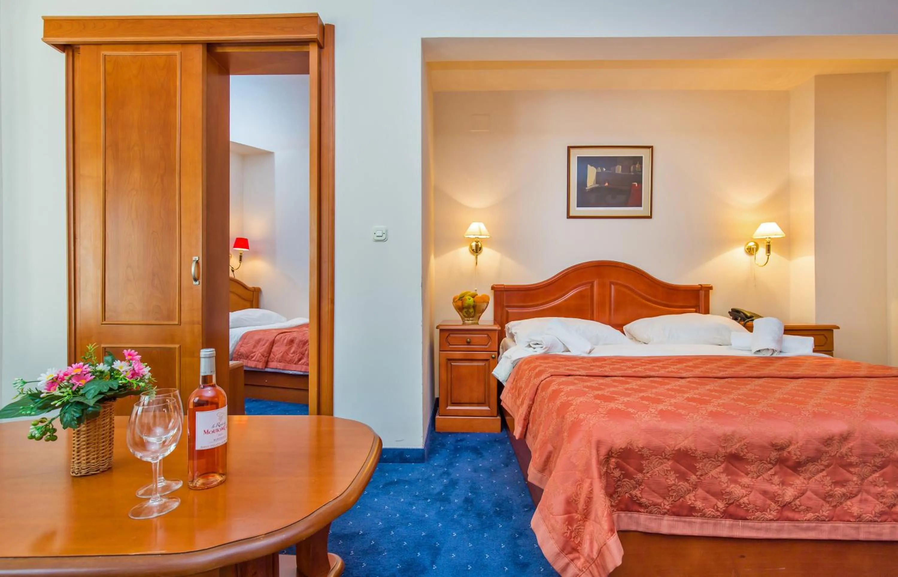 Bedroom, Bed in Hotel Dubrovnik