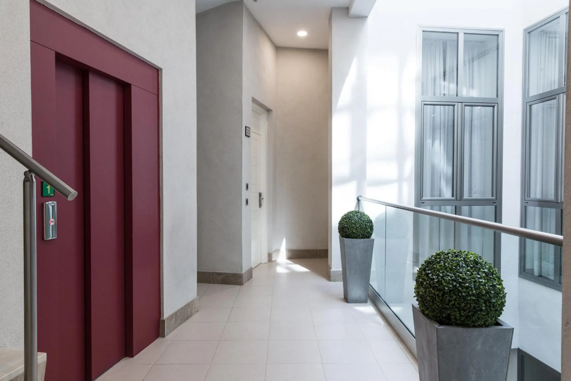 Facade/entrance in Welldone Cathedral Suites