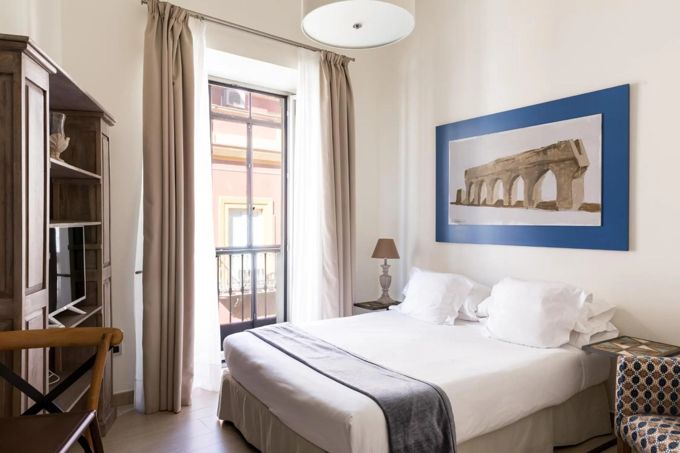 Bedroom, Bed in Welldone Cathedral Suites