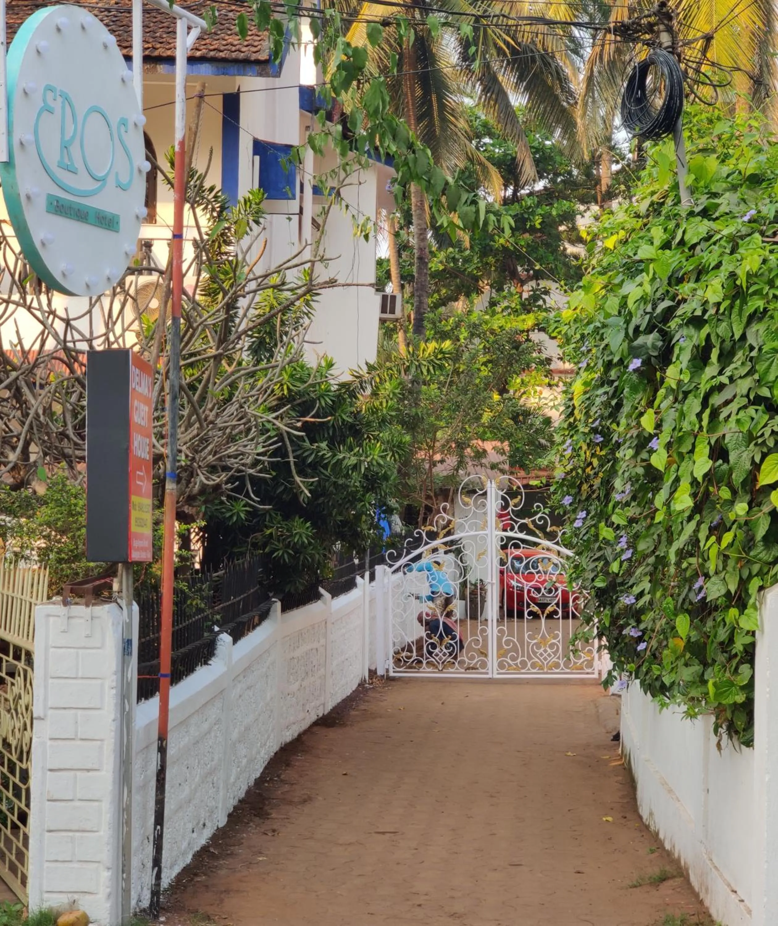 Facade/entrance in Eros Boutique Hotel