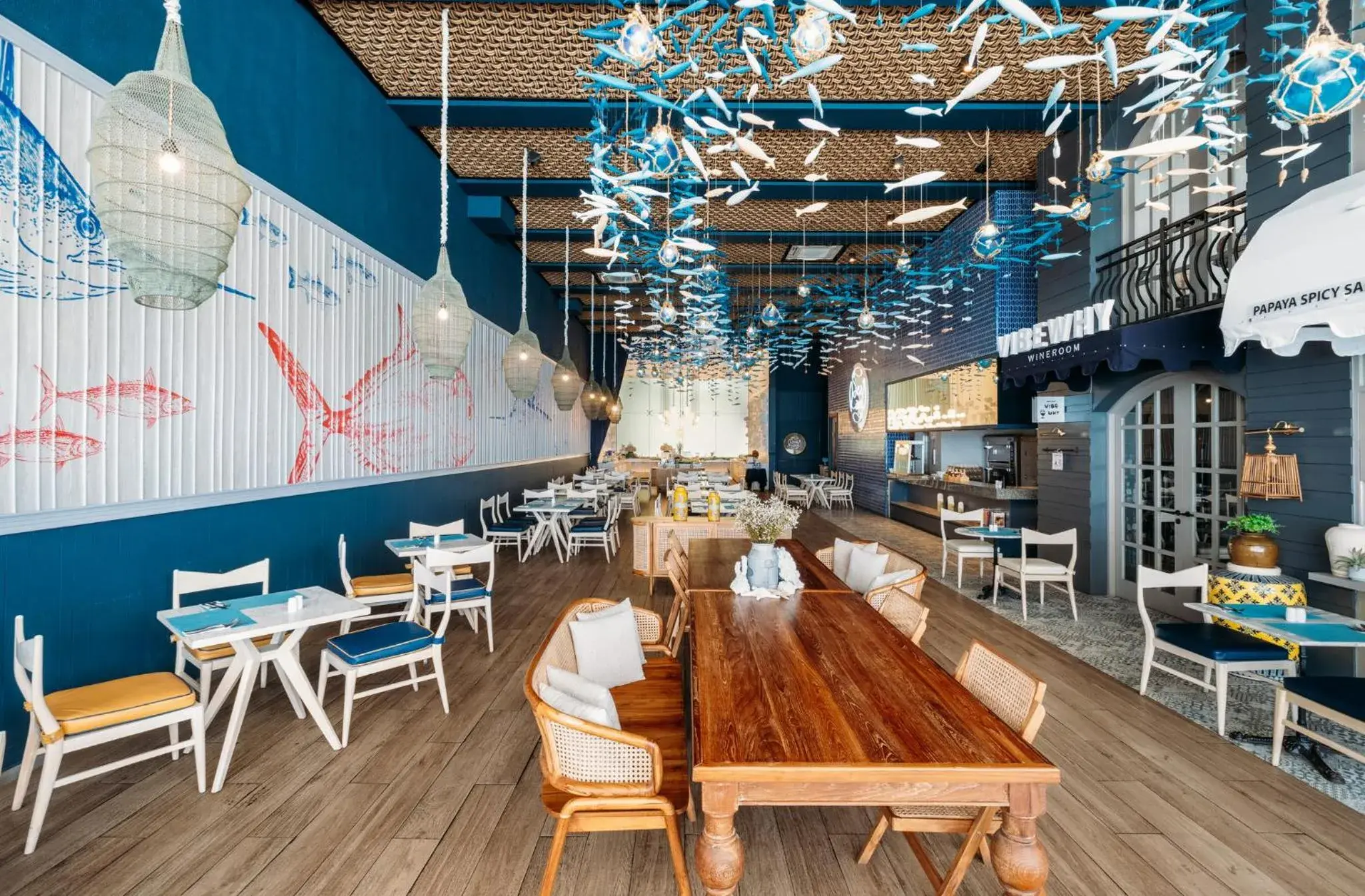 Restaurant/places to eat in Hotel Tide Phuket Beachfront Restaurant/places to eat in Hotel Tide Phuket Beachfront