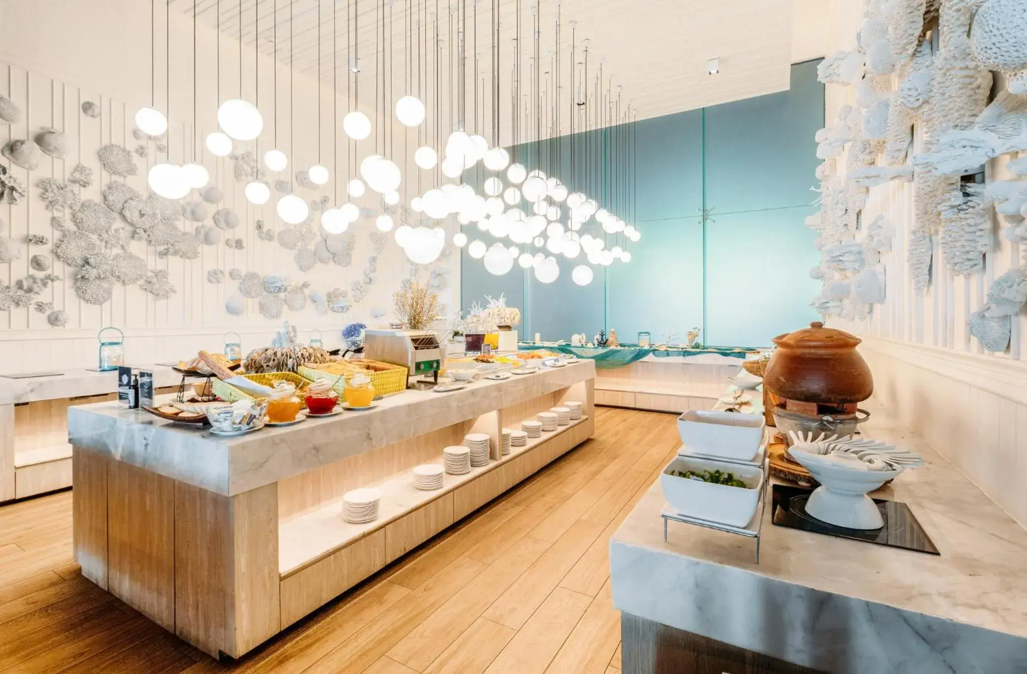 Breakfast in Hotel Tide Phuket Beachfront Breakfast in Hotel Tide Phuket Beachfront