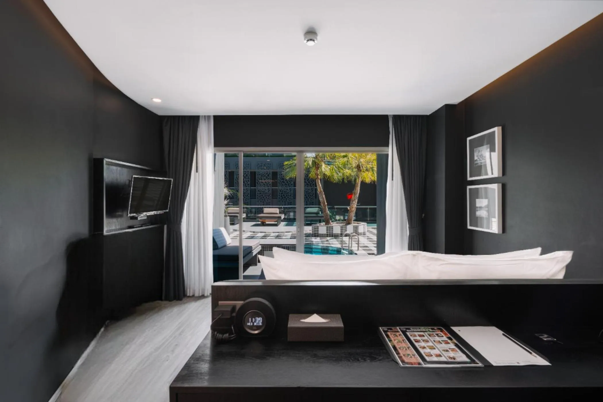 Bedroom, Bed in Hotel Tide Phuket Beachfront