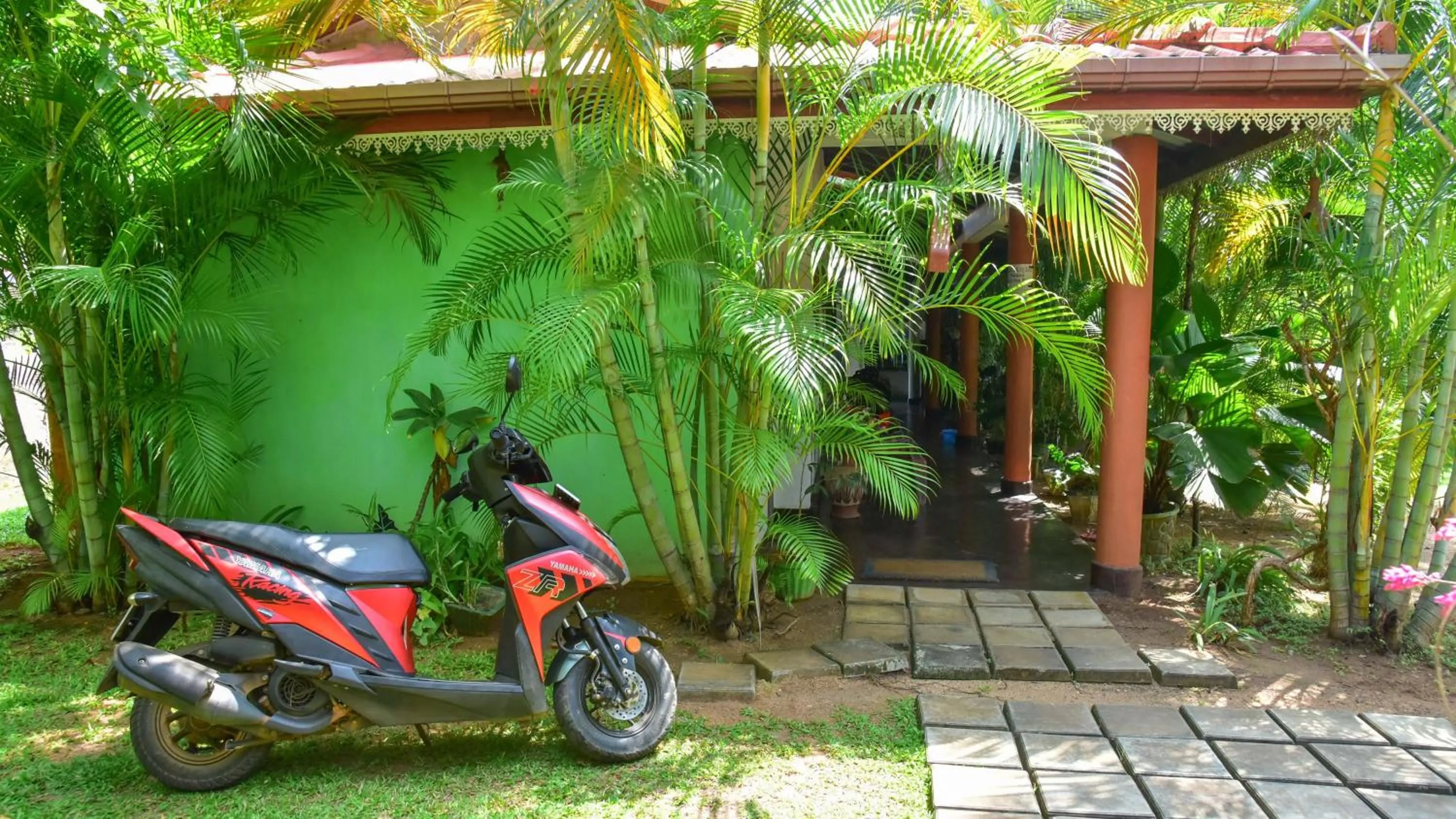 Sayare Inn