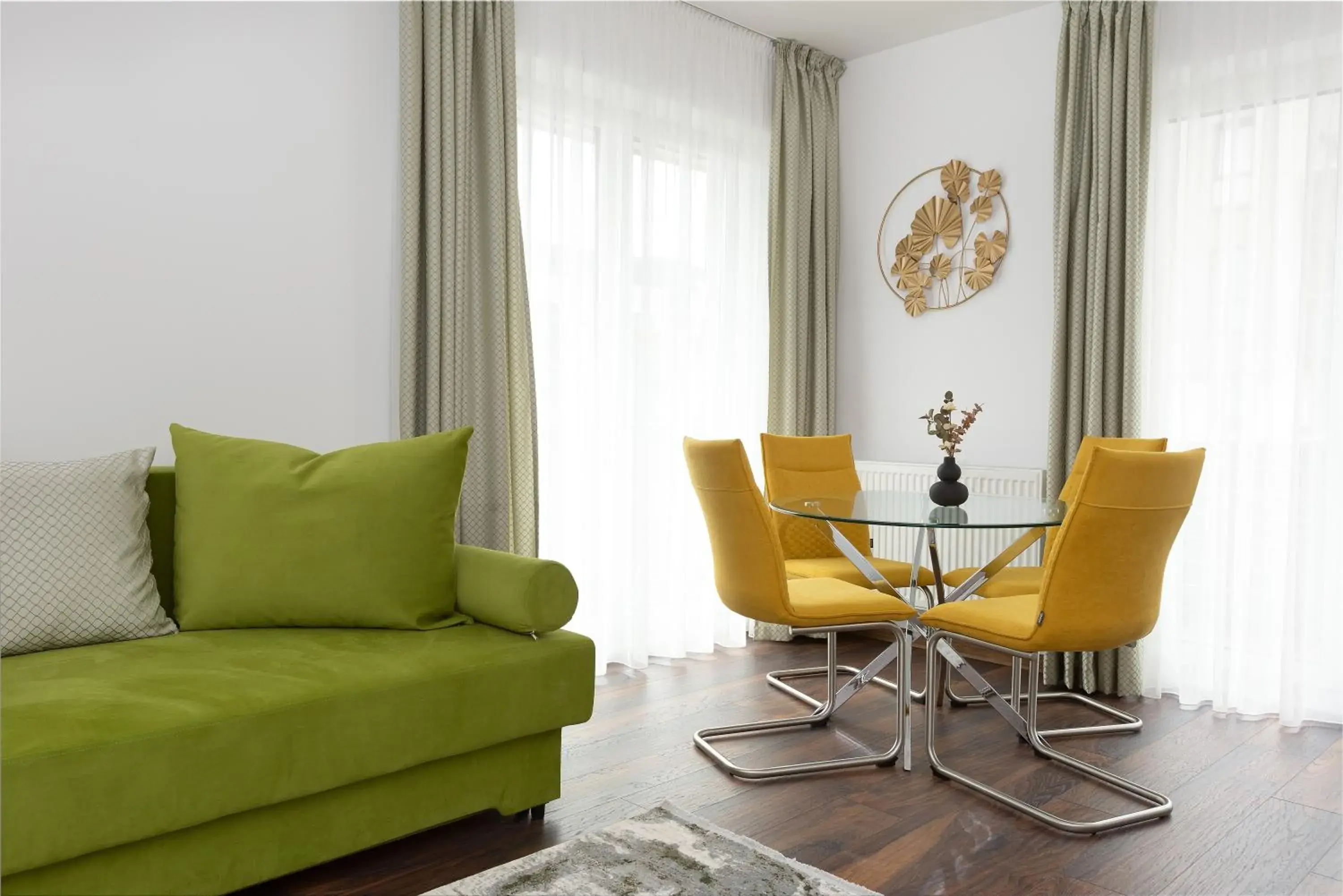 Two-Bedroom Deluxe Apartment in Brasov Holiday Apartments Two-Bedroom Deluxe Apartment in Brasov Holiday Apartments
