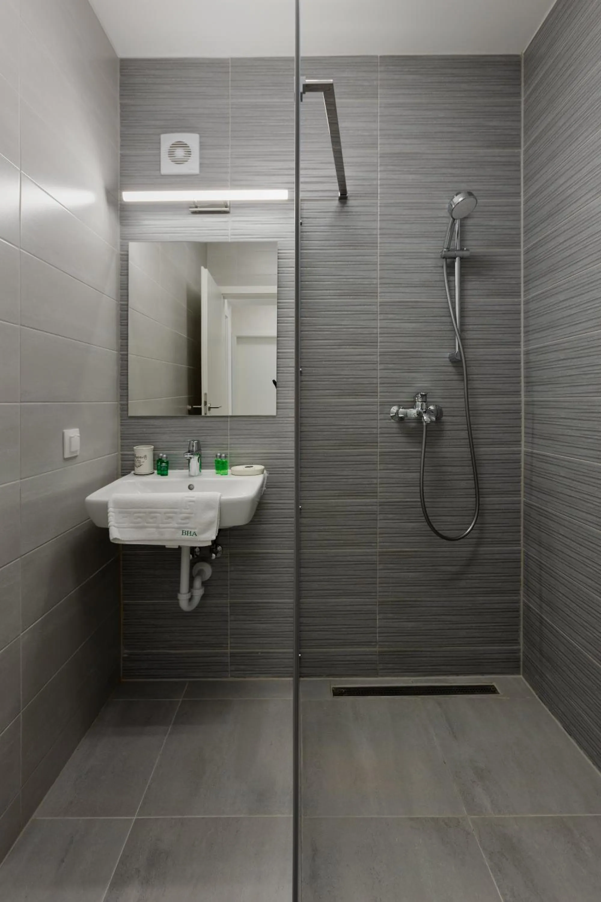 Shower in Brasov Holiday Apartments