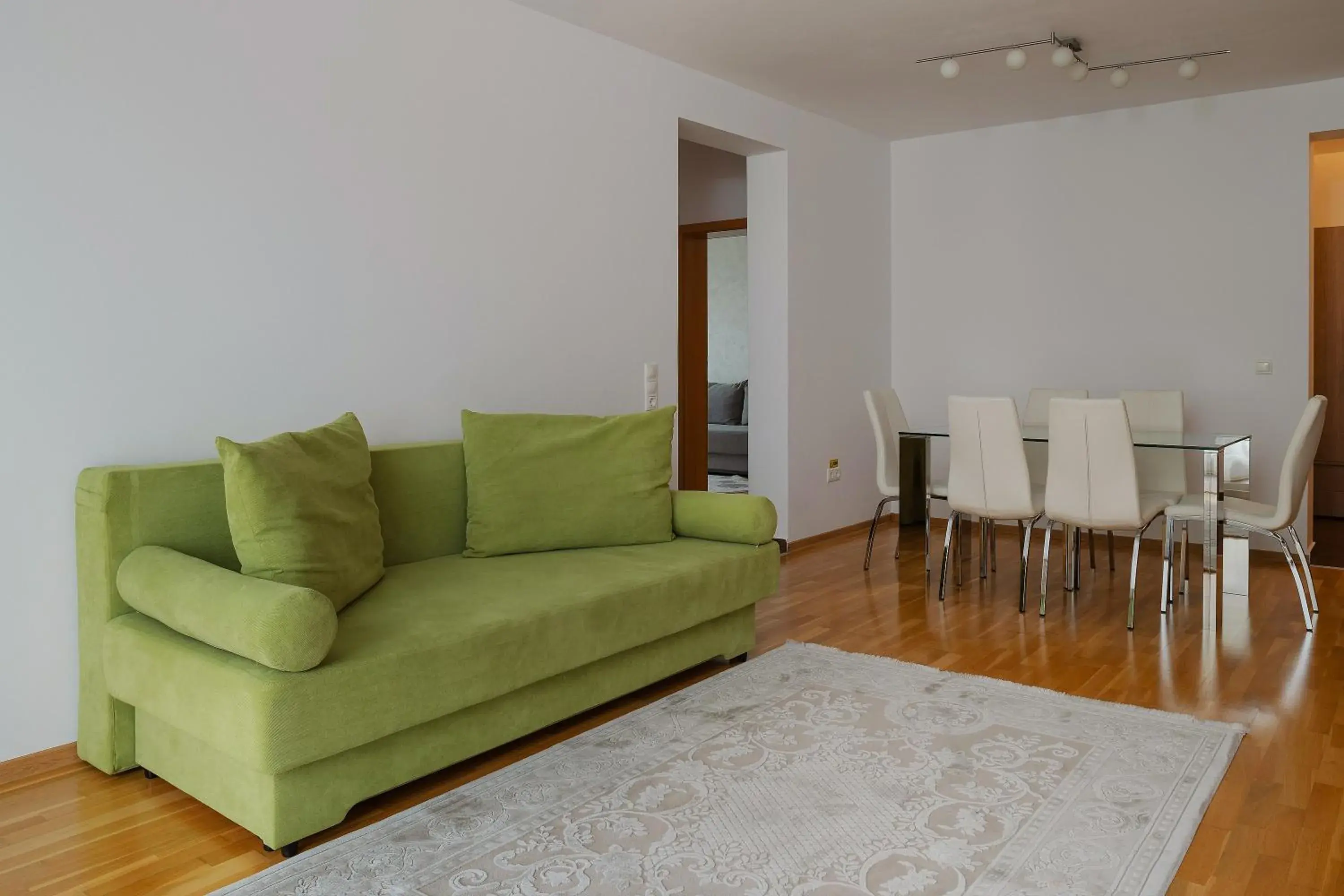 Perla Two-Bedroom Apartment in Brasov Holiday Apartments Perla Two-Bedroom Apartment in Brasov Holiday Apartments