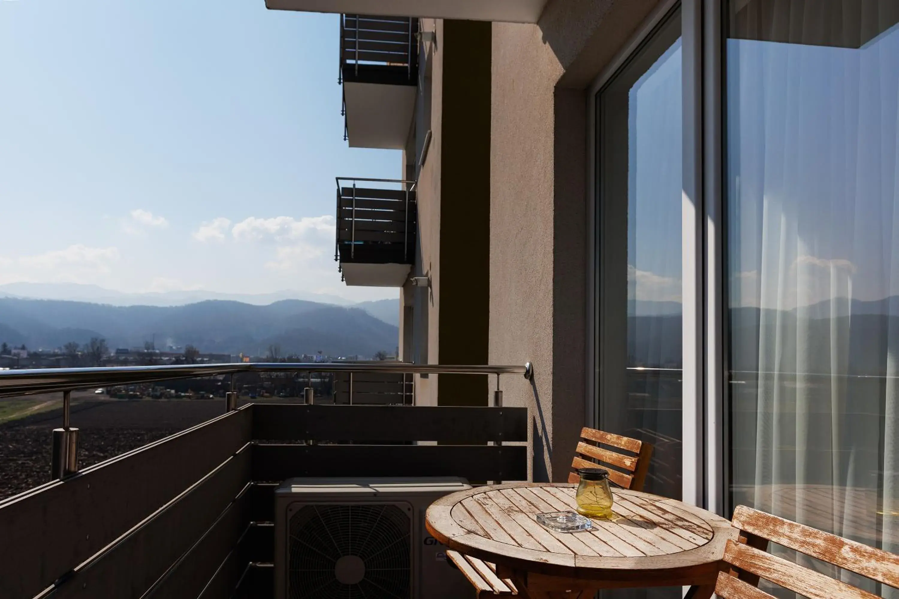 Magenta Apartment with Balcony - single occupancy in Brasov Holiday Apartments Magenta Apartment with Balcony - single occupancy in Brasov Holiday Apartments