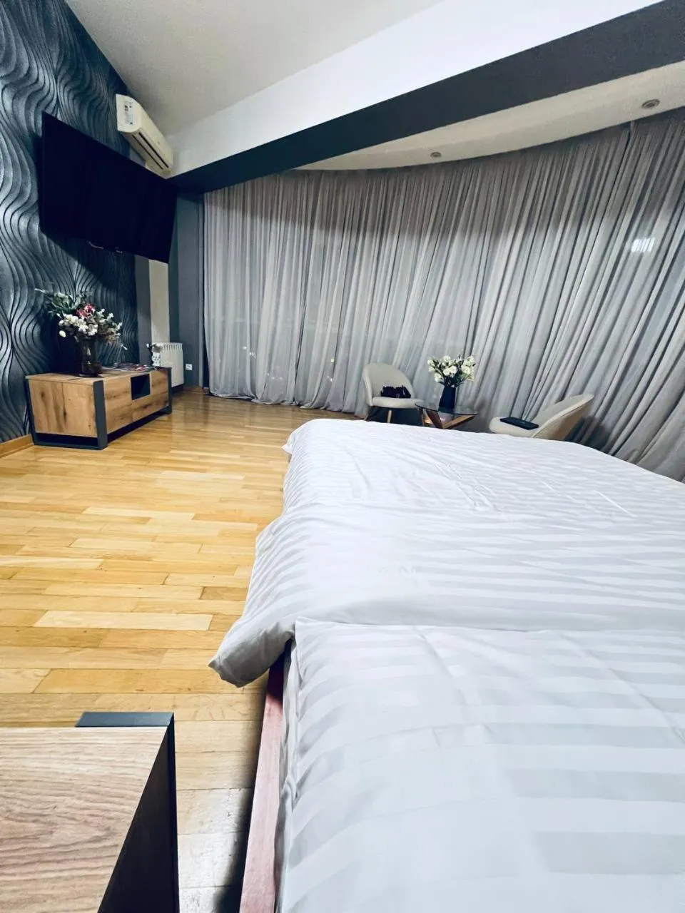 Bed in Apartments Tsekhova 1 street
