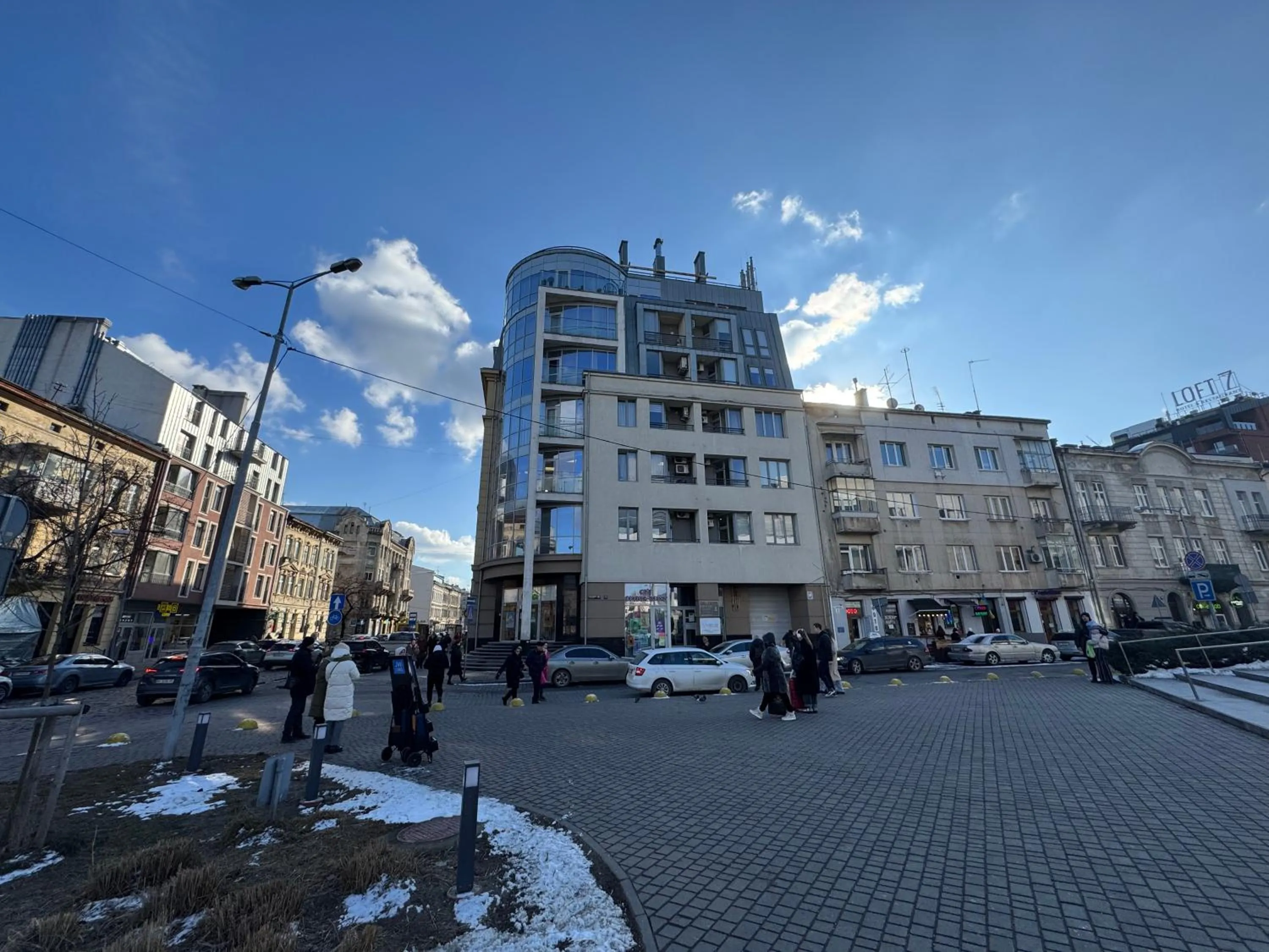 Property building in Apartments Tsekhova 1 street