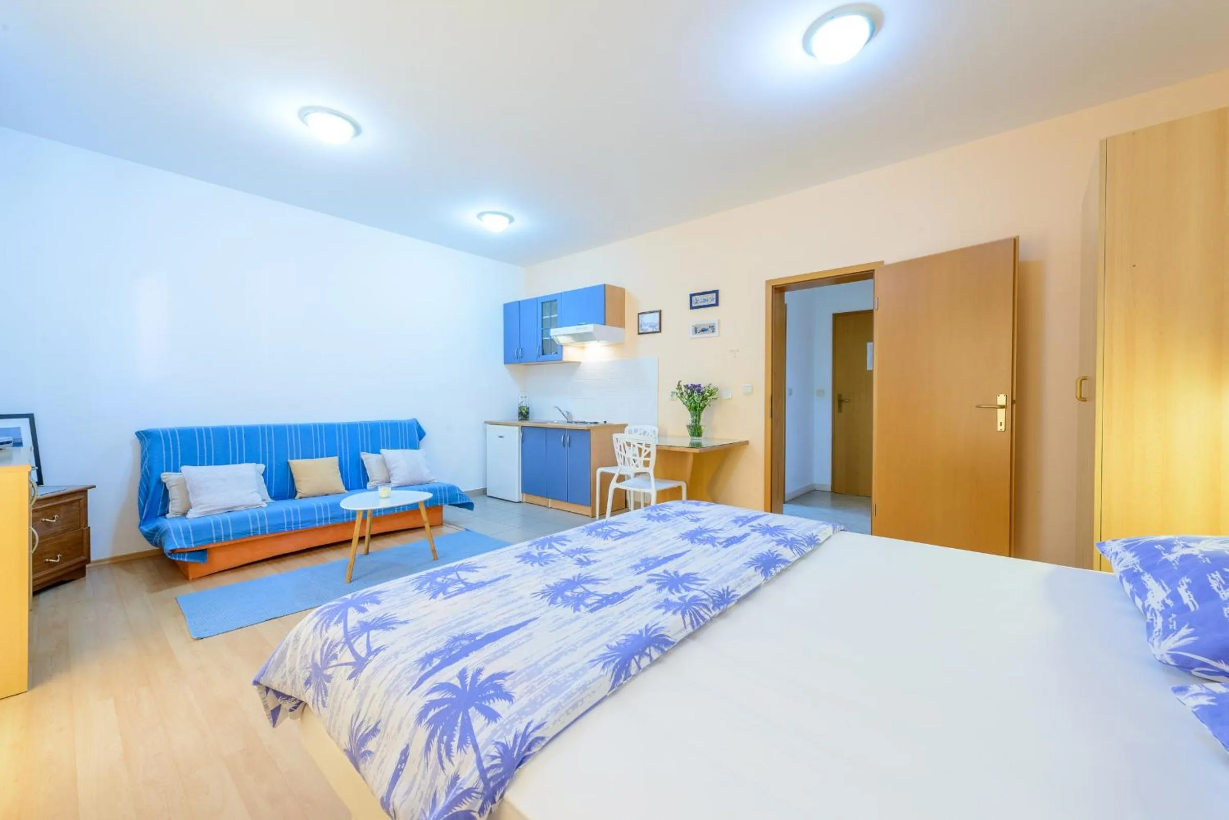 Kitchen or kitchenette in Apartments Red Coral Cavtat