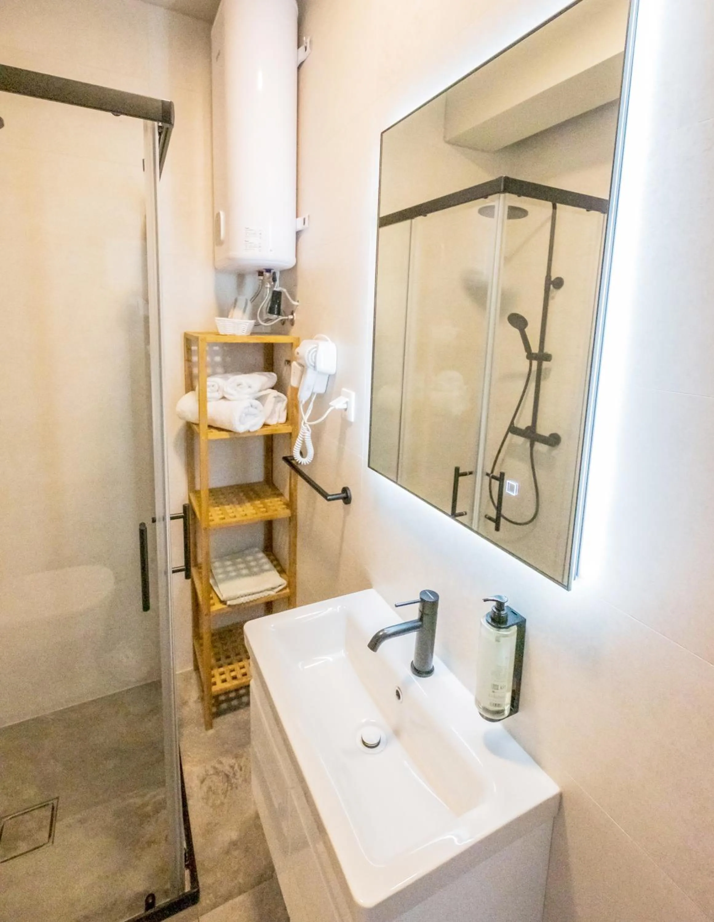 Bathroom in Apartments Red Coral Cavtat