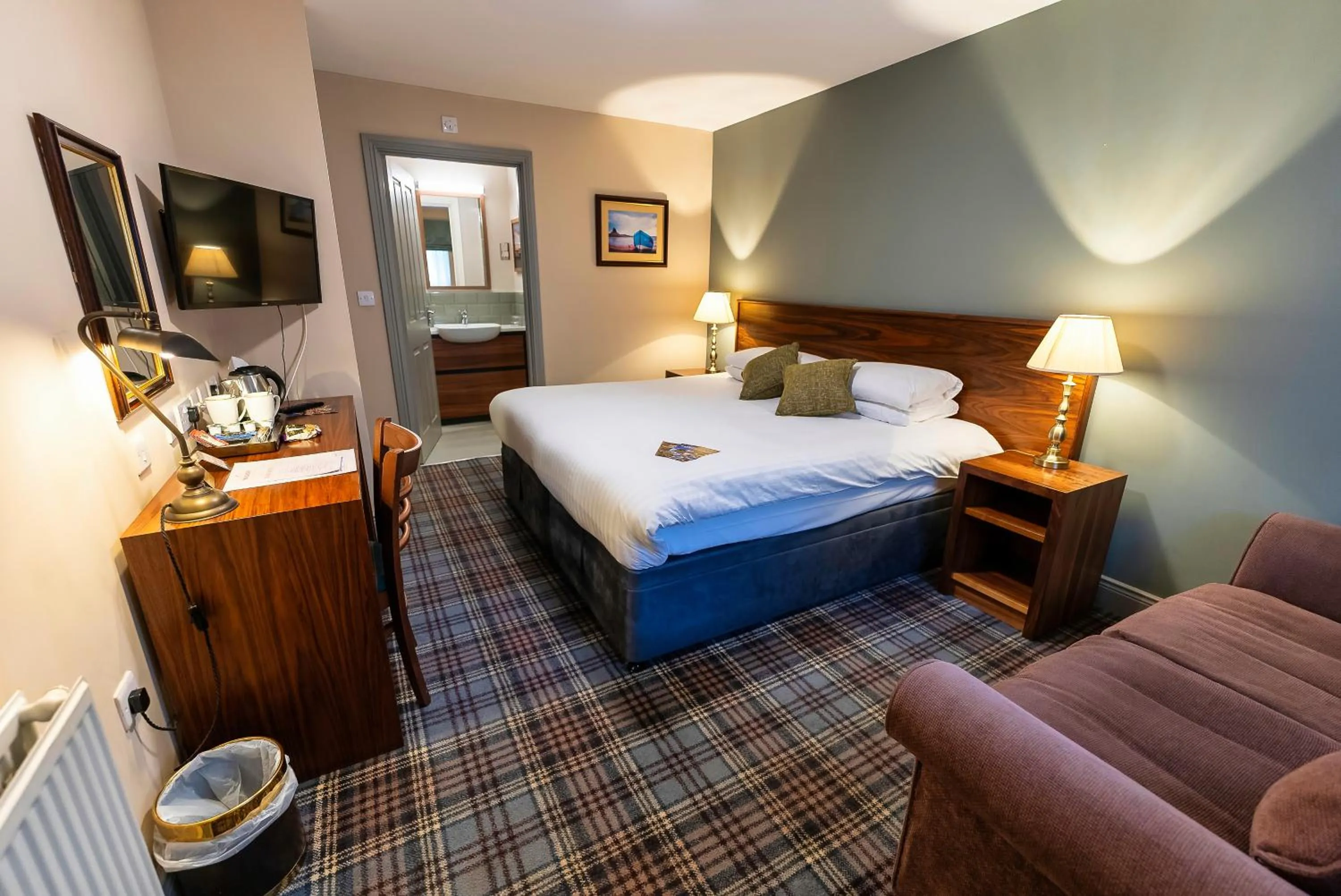 Bedroom, Bed in The Lindisfarne Inn - The Inn Collection Group