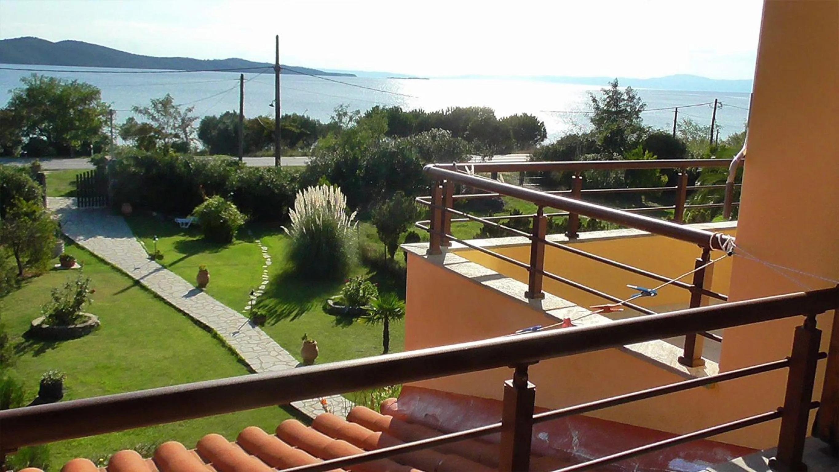 Sea view in Studios Tripiti