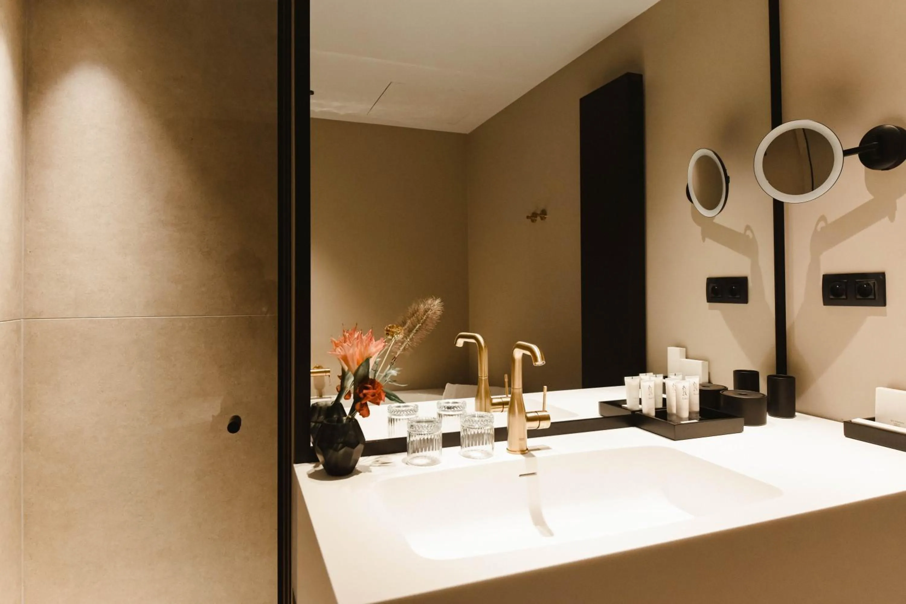 Bathroom in Hotel Sanglier