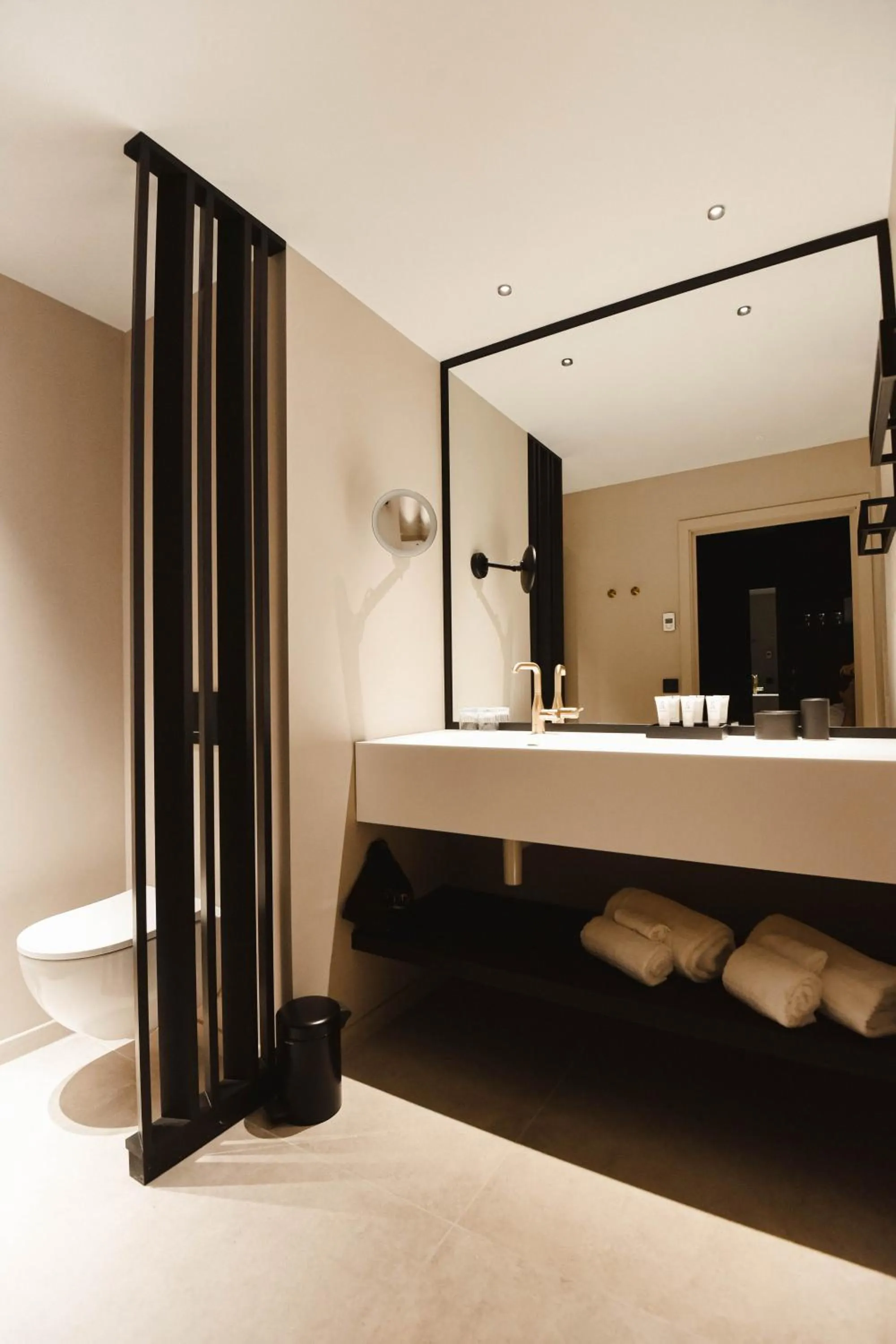 Bed in Hotel Sanglier