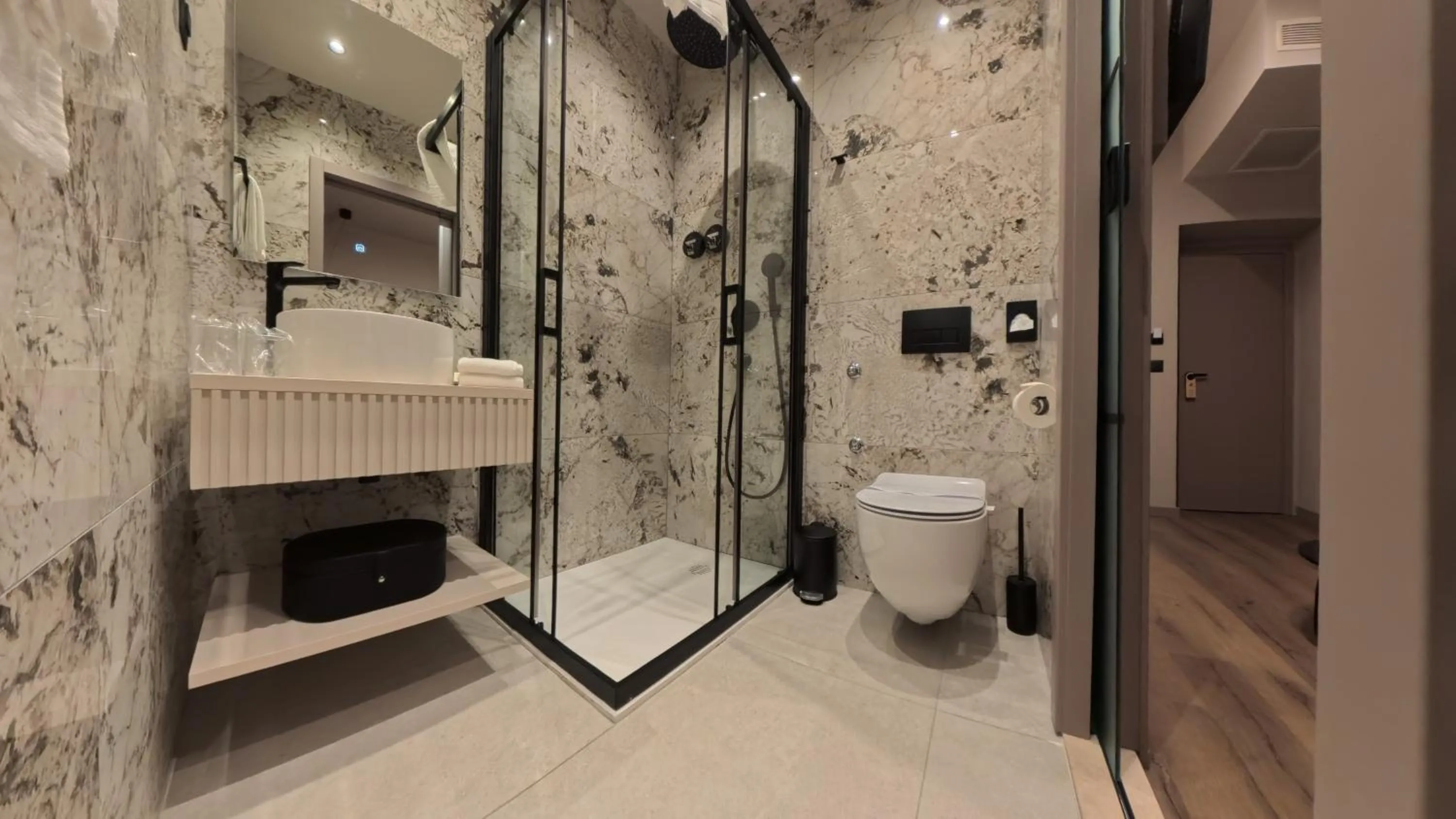 Bed in Hotel Aquarius Dubrovnik