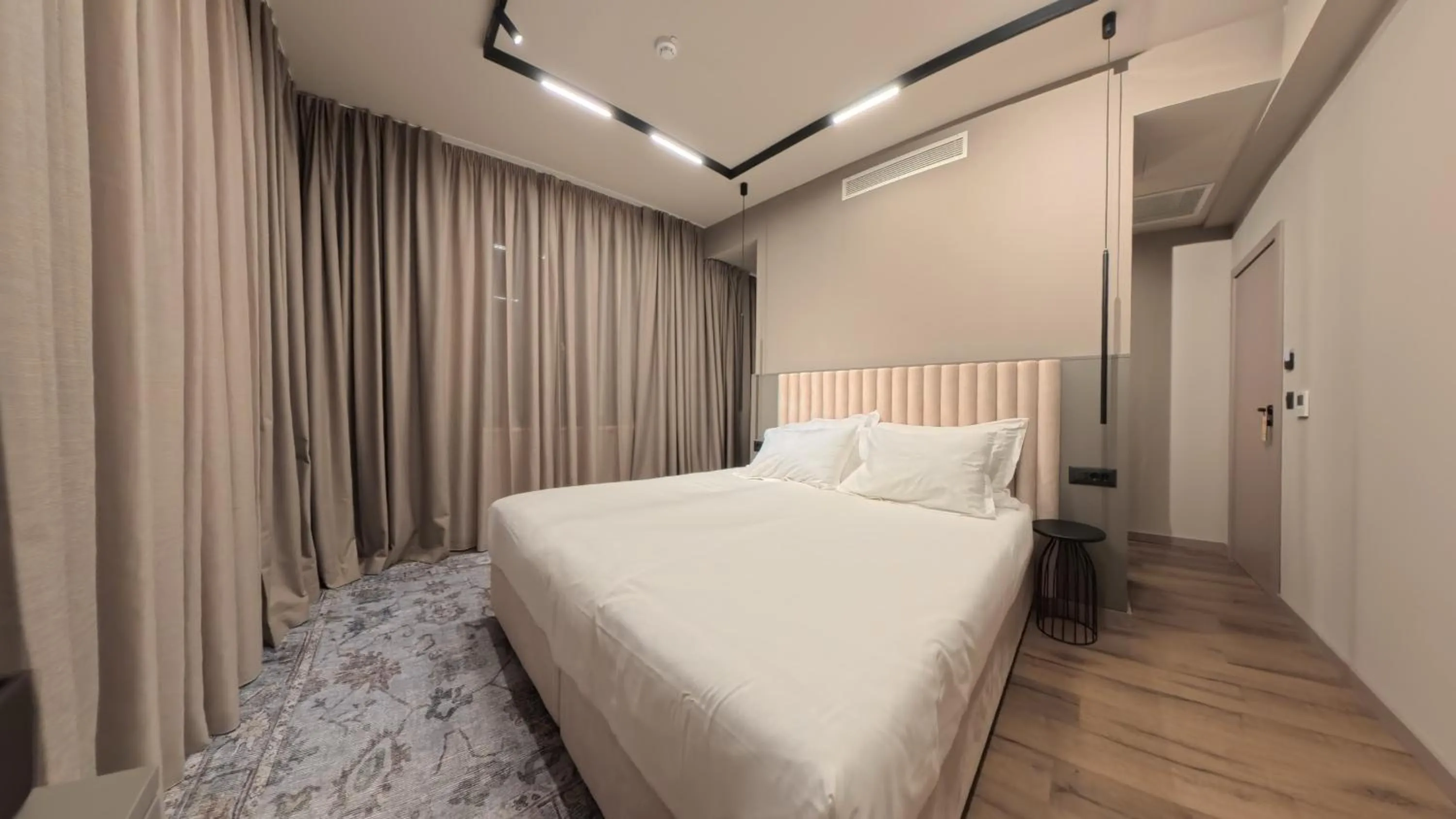 Bed in Hotel Aquarius Dubrovnik