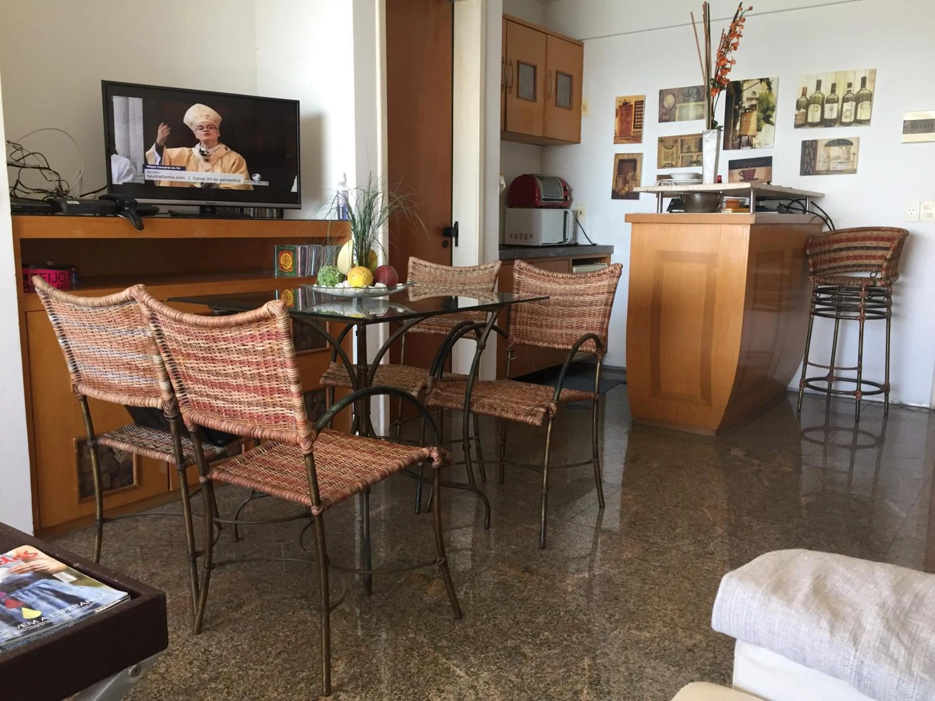 Lounge or bar in Yacht Cost Residence