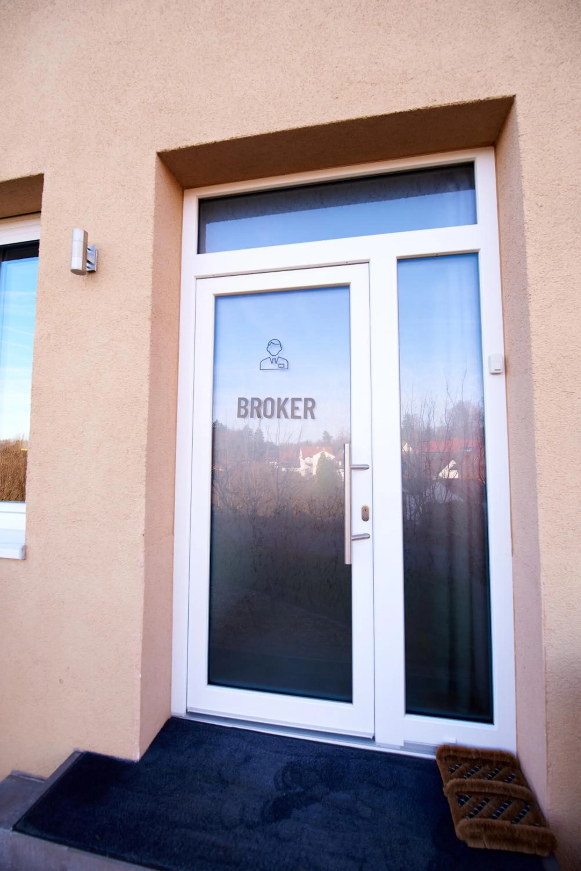 Property logo or sign in Business Apartments Höfle