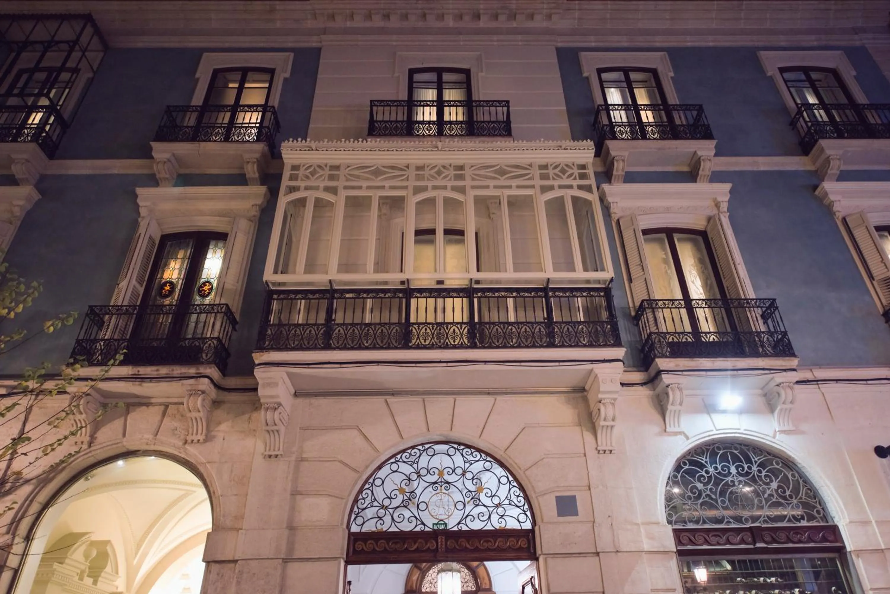 Facade/entrance in Palacio Salvetti Suites