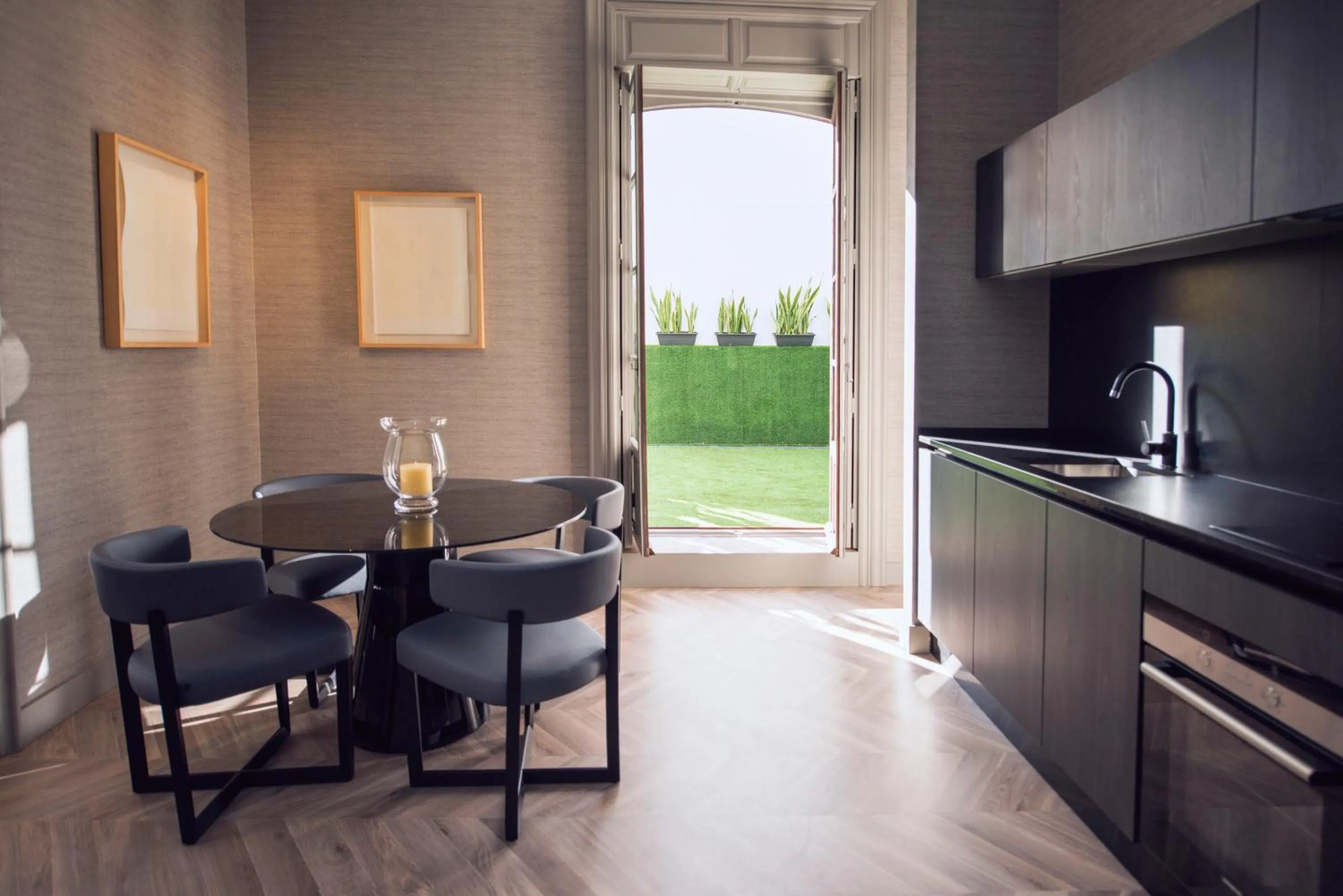 Kitchen or kitchenette in Palacio Salvetti Suites