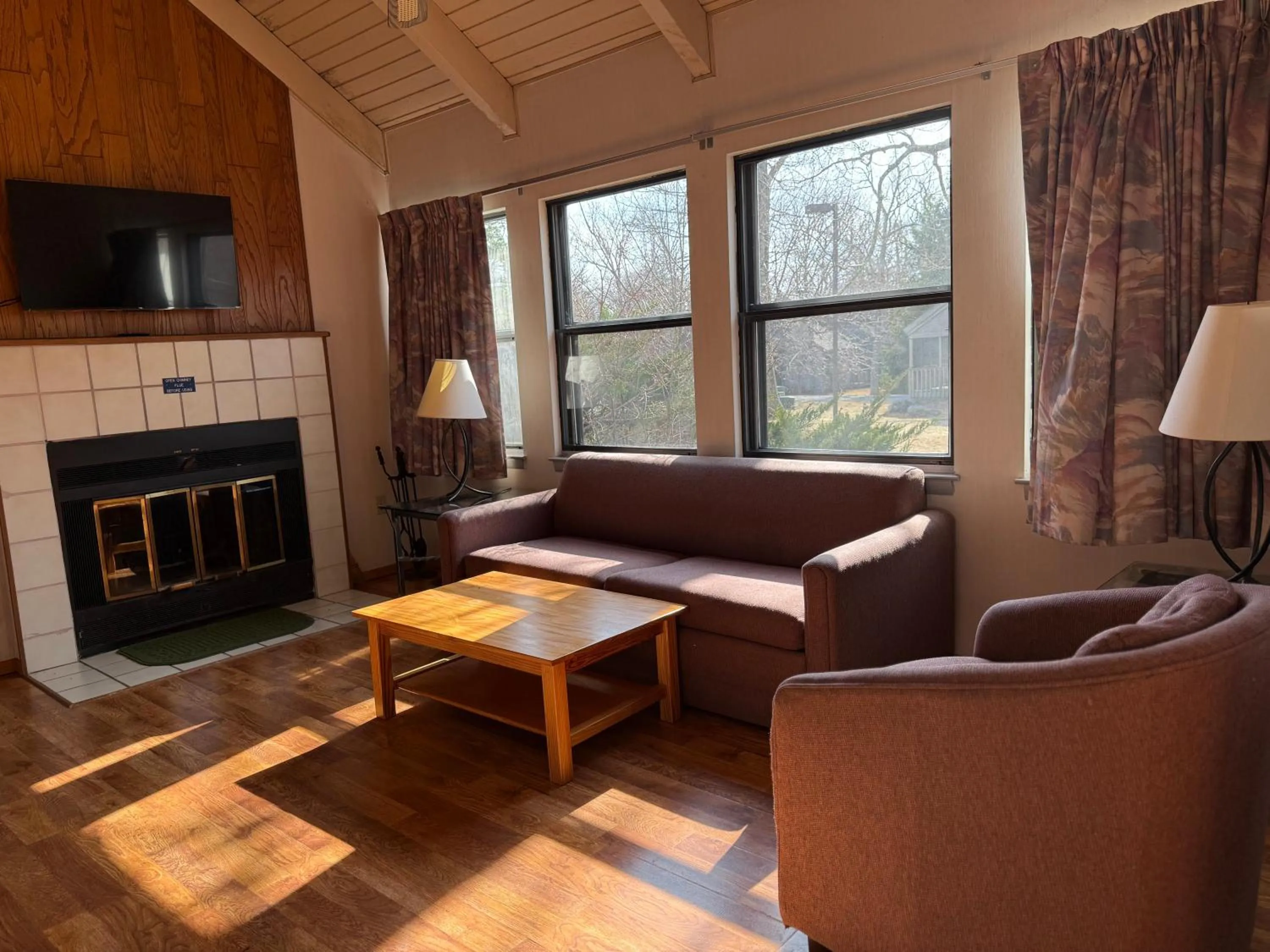 Eagle Village Resort