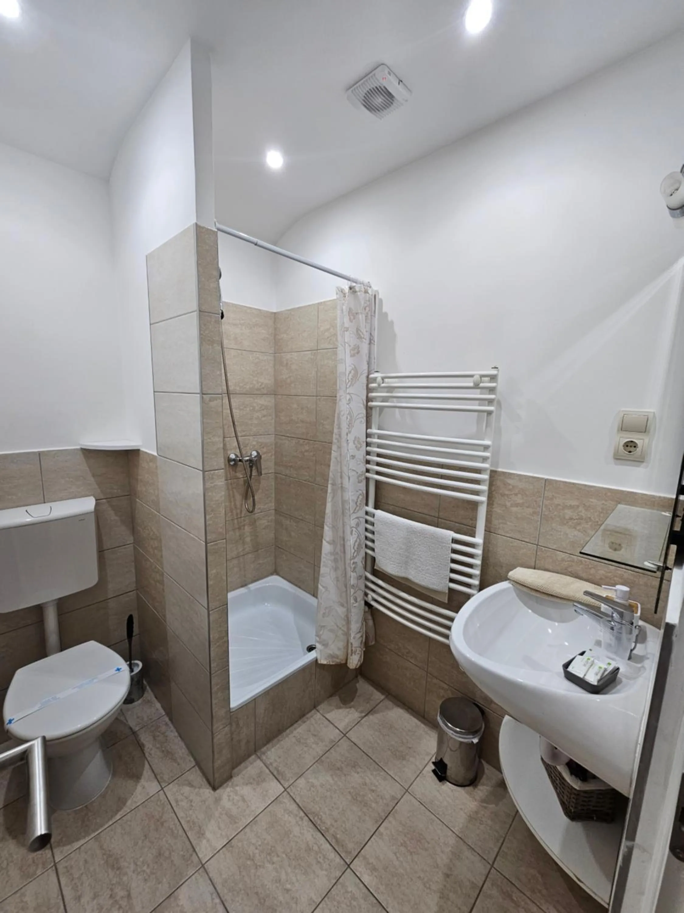 Hédi Vendégház Eger