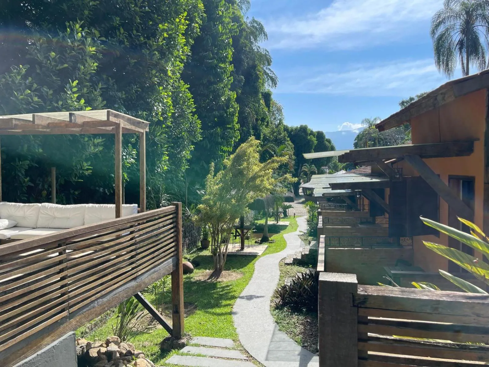 Day in Yannai Chalé Praia