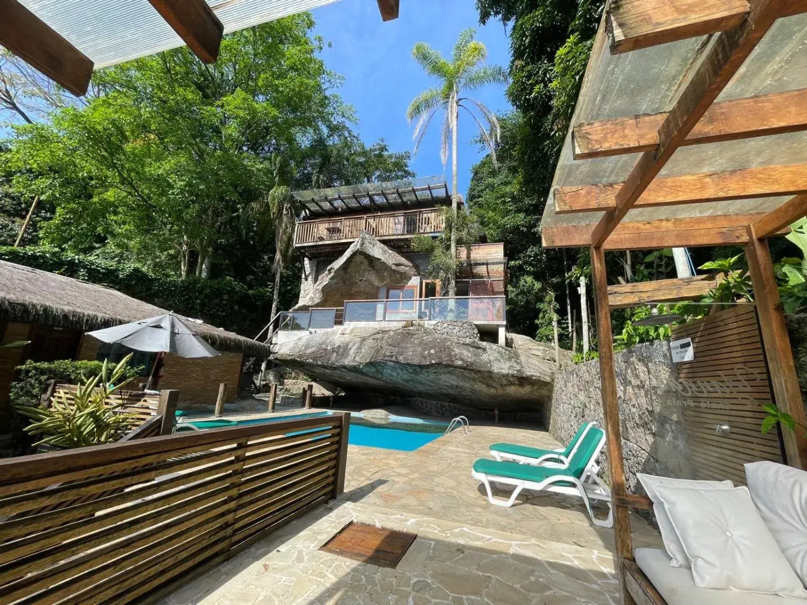 Facade/entrance in Yannai Chalé Praia Facade/entrance in Yannai Chalé Praia