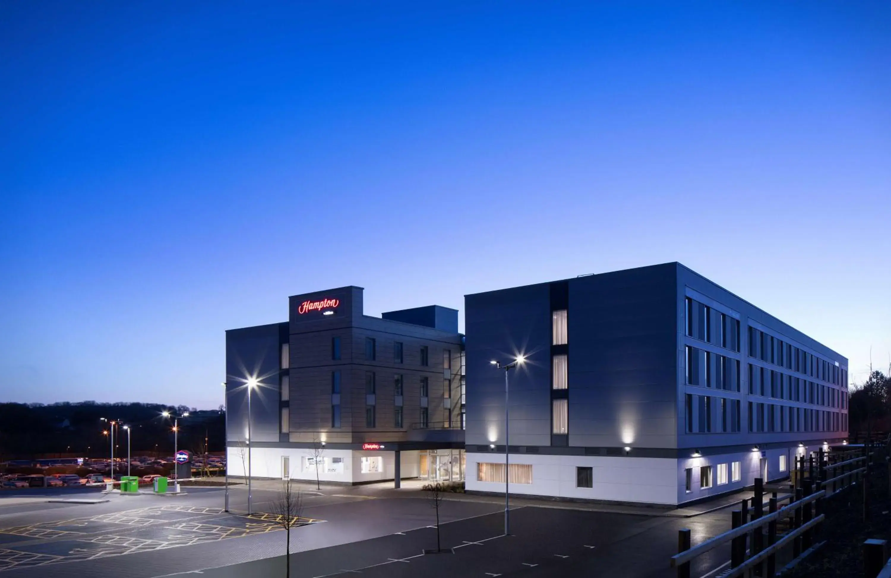 Property building in Hampton By Hilton Bristol Airport Property building in Hampton By Hilton Bristol Airport