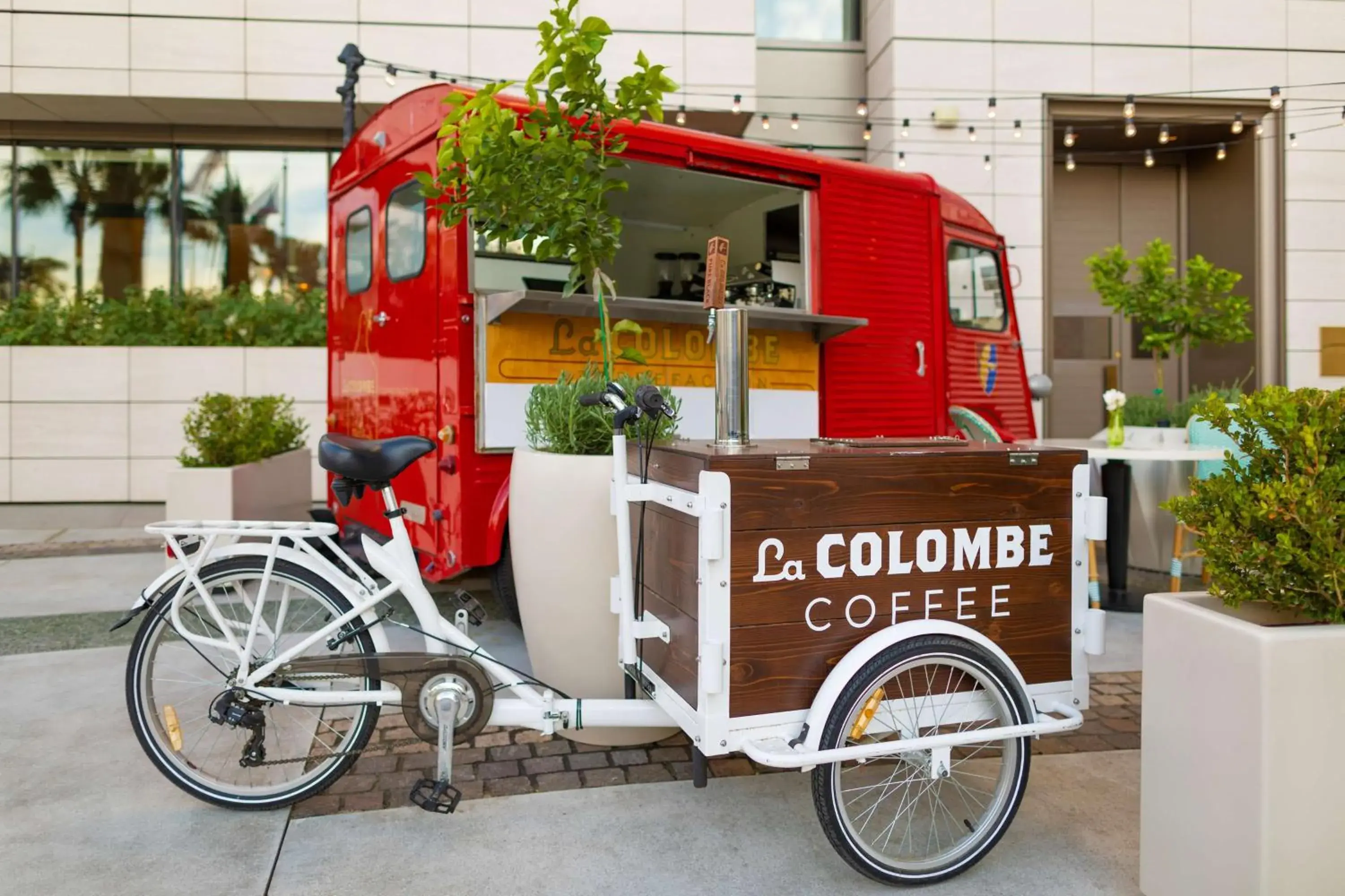 Restaurant/places to eat in Waldorf Astoria Beverly Hills Restaurant/places to eat in Waldorf Astoria Beverly Hills