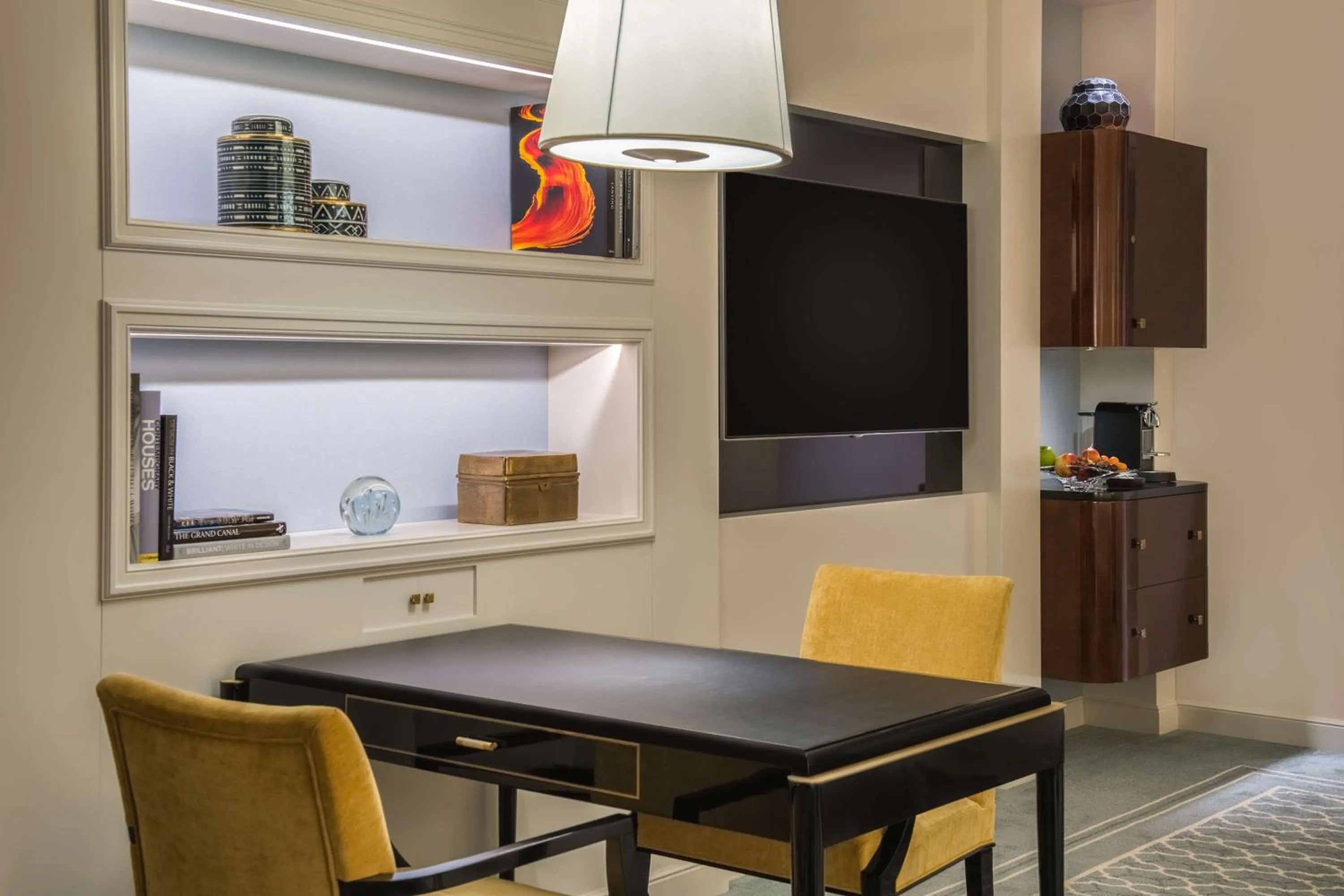 Bedroom in Waldorf Astoria Beverly Hills