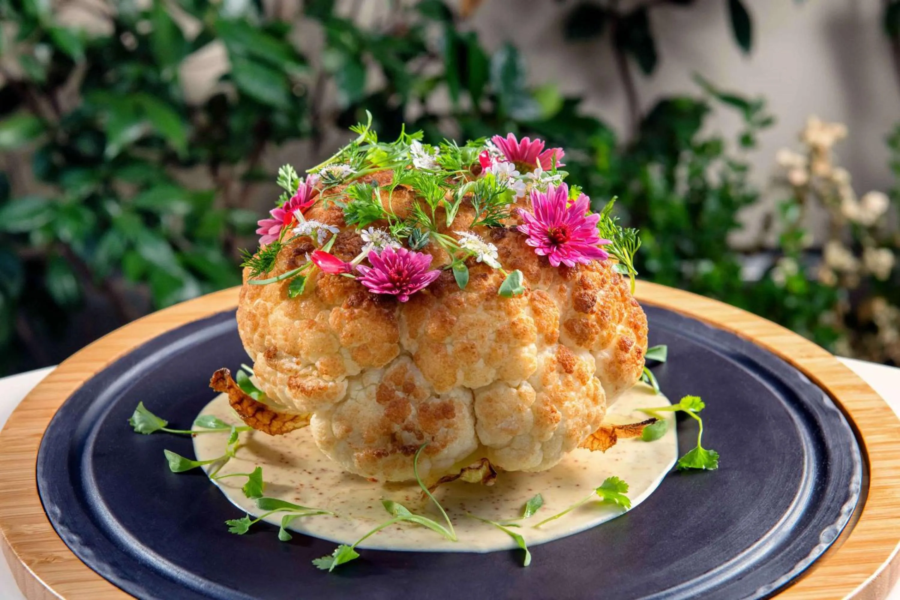 Dining area in Waldorf Astoria Beverly Hills