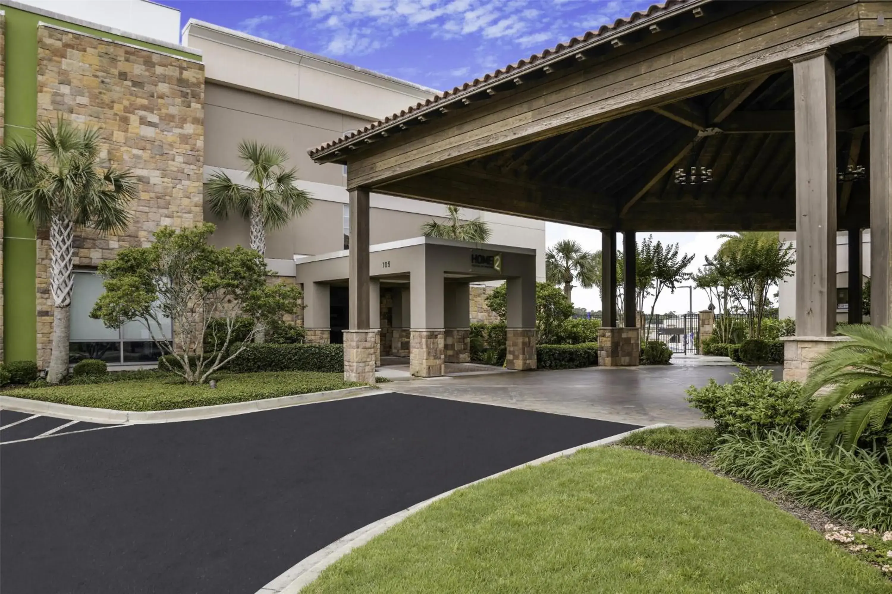 Property building in Home2 Suites By Hilton St. Simons Island Property building in Home2 Suites By Hilton St. Simons Island