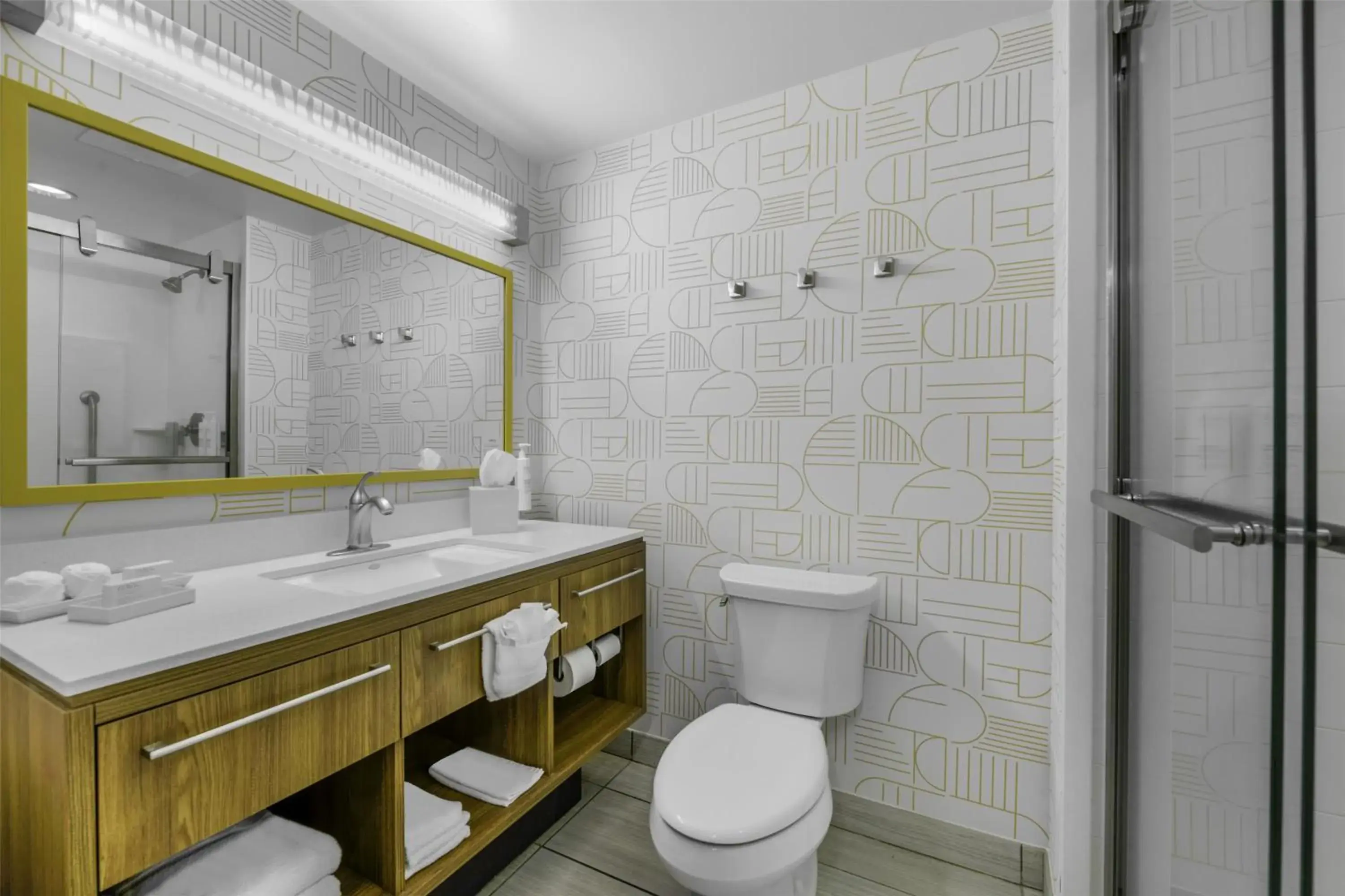 Bathroom in Home2 Suites By Hilton St. Simons Island Bathroom in Home2 Suites By Hilton St. Simons Island