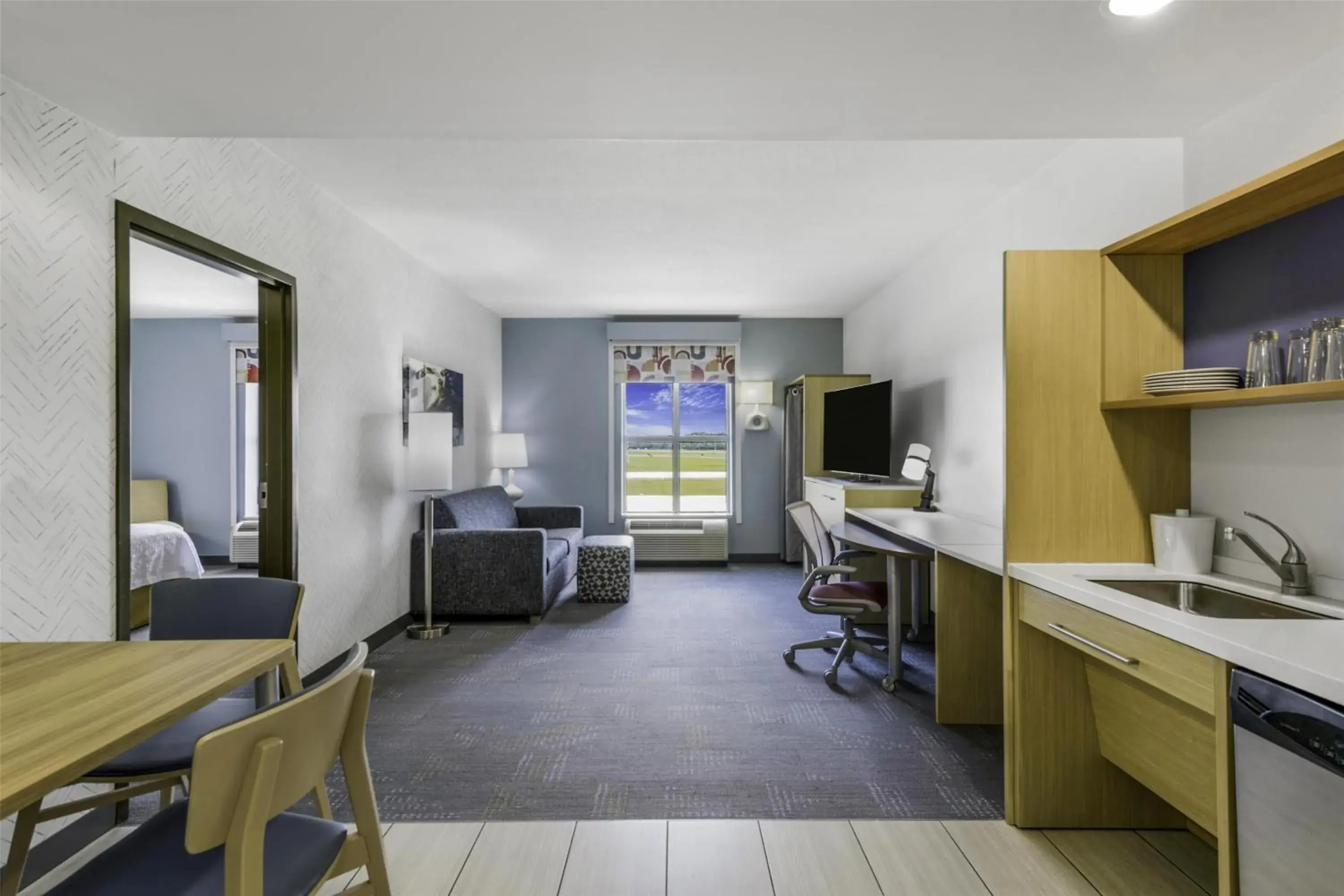 King Suite - Mobility and Hearing Access/Non-Smoking in Home2 Suites By Hilton St. Simons Island King Suite - Mobility and Hearing Access/Non-Smoking in Home2 Suites By Hilton St. Simons Island