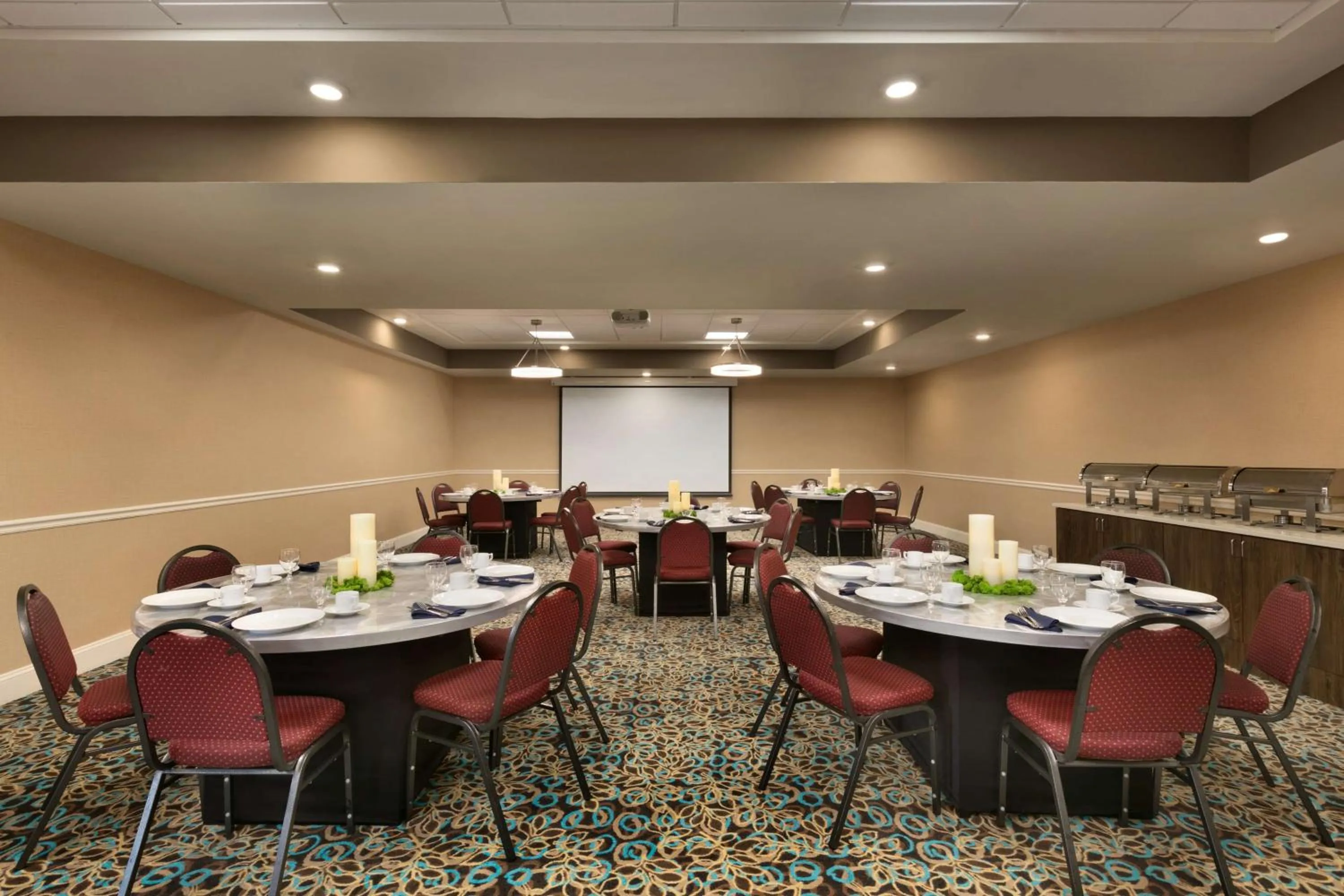 Meeting/conference room in Hilton Garden Inn Statesville