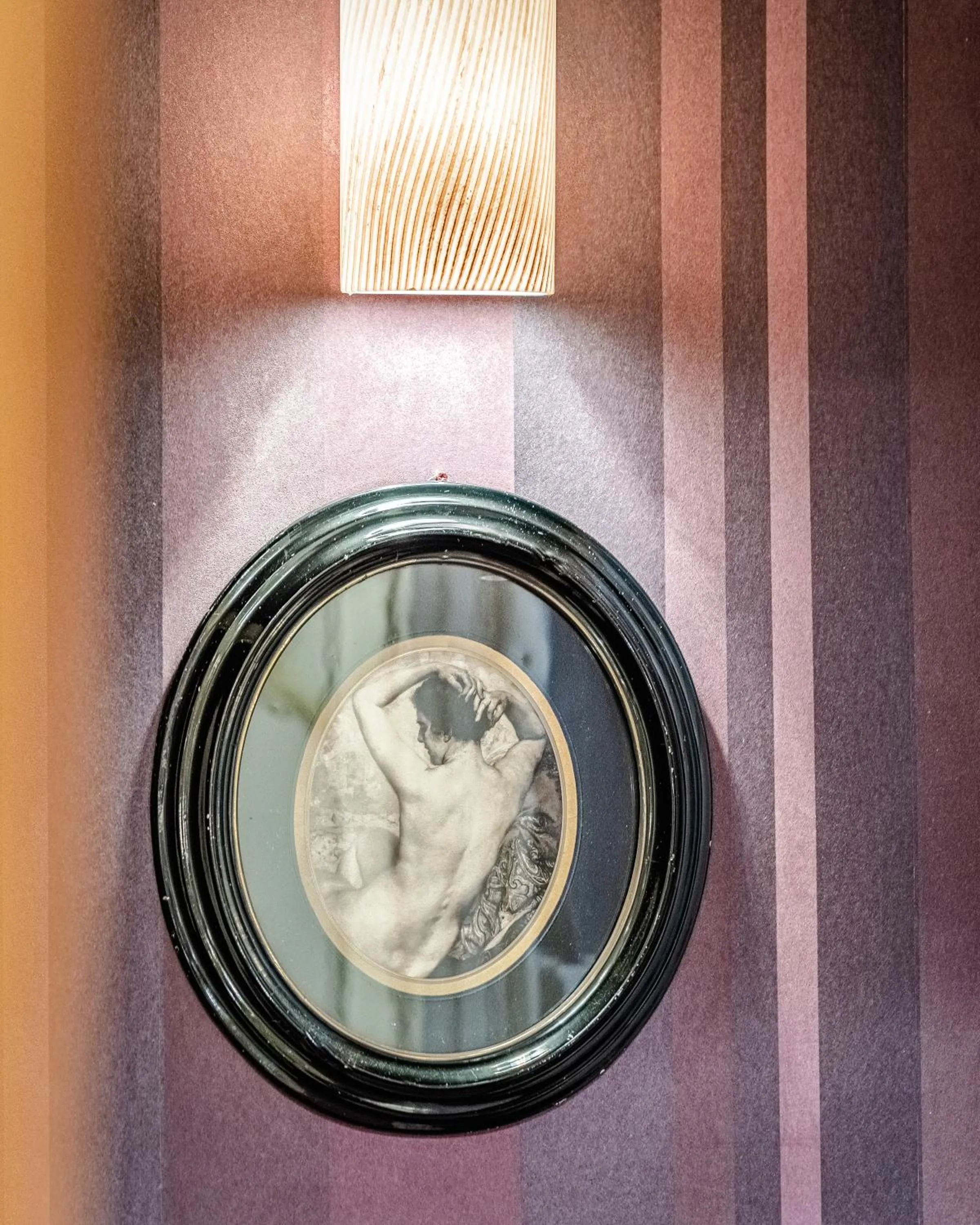 Decorative detail in Hotel Van Eyck