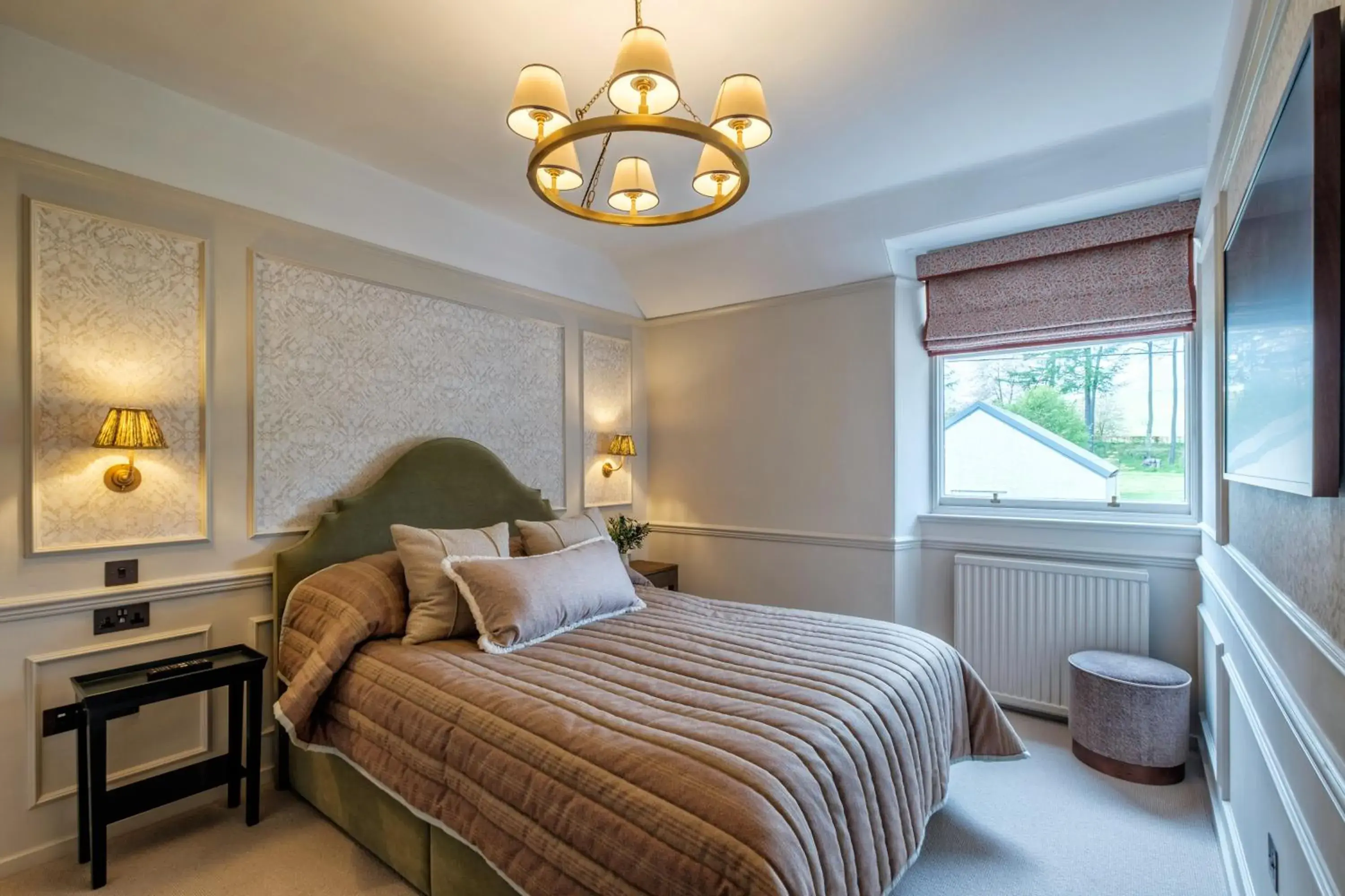 Suite - single occupancy in Douneside House Suite - single occupancy in Douneside House