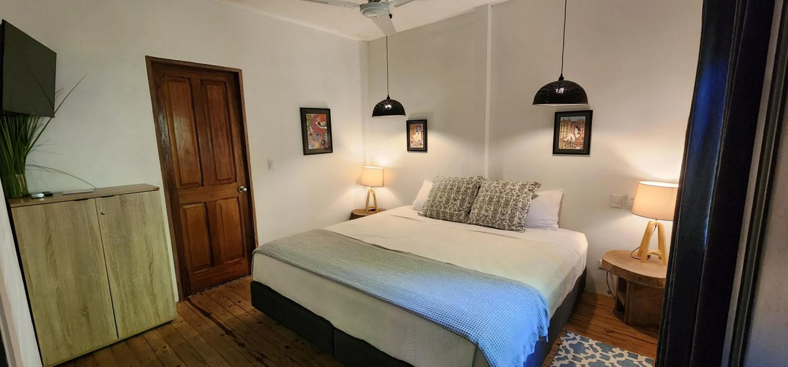 Photo of the whole room, Bed in Boutique Hotel y Spa Tangara Azul