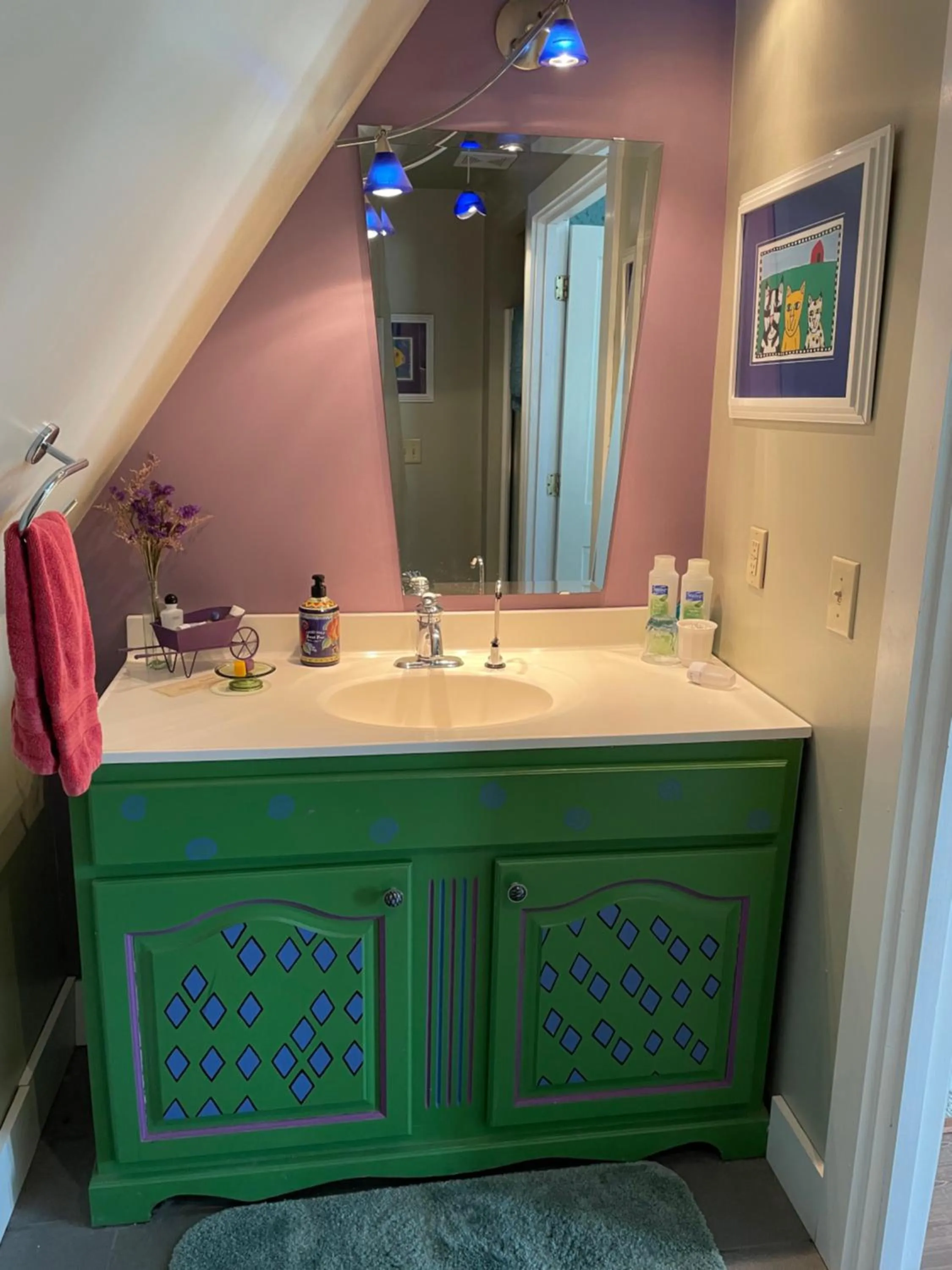 Bathroom in Full Circle Farm Inn