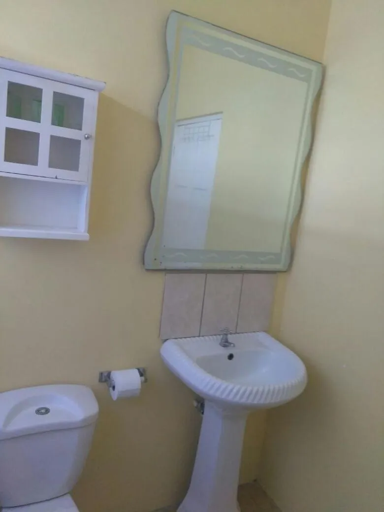 Bathroom in Caribbean Dream Vacation Property CD1