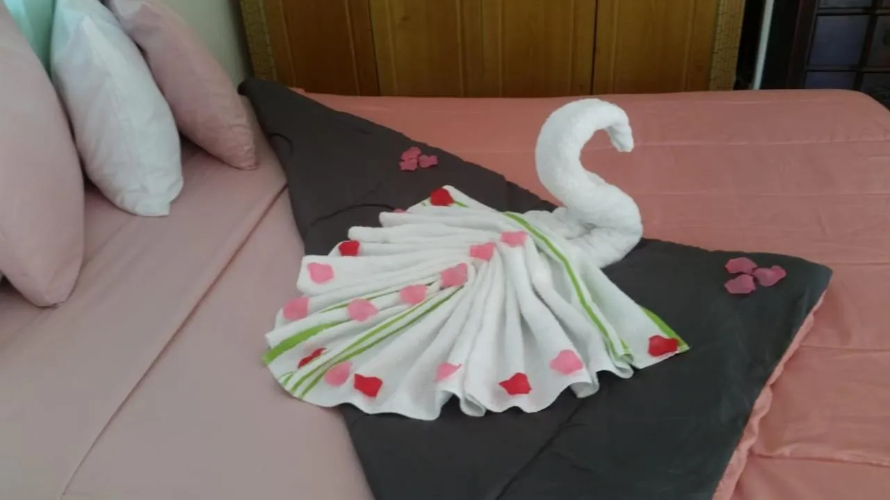 Bed in Caribbean Dream Vacation Property CD1