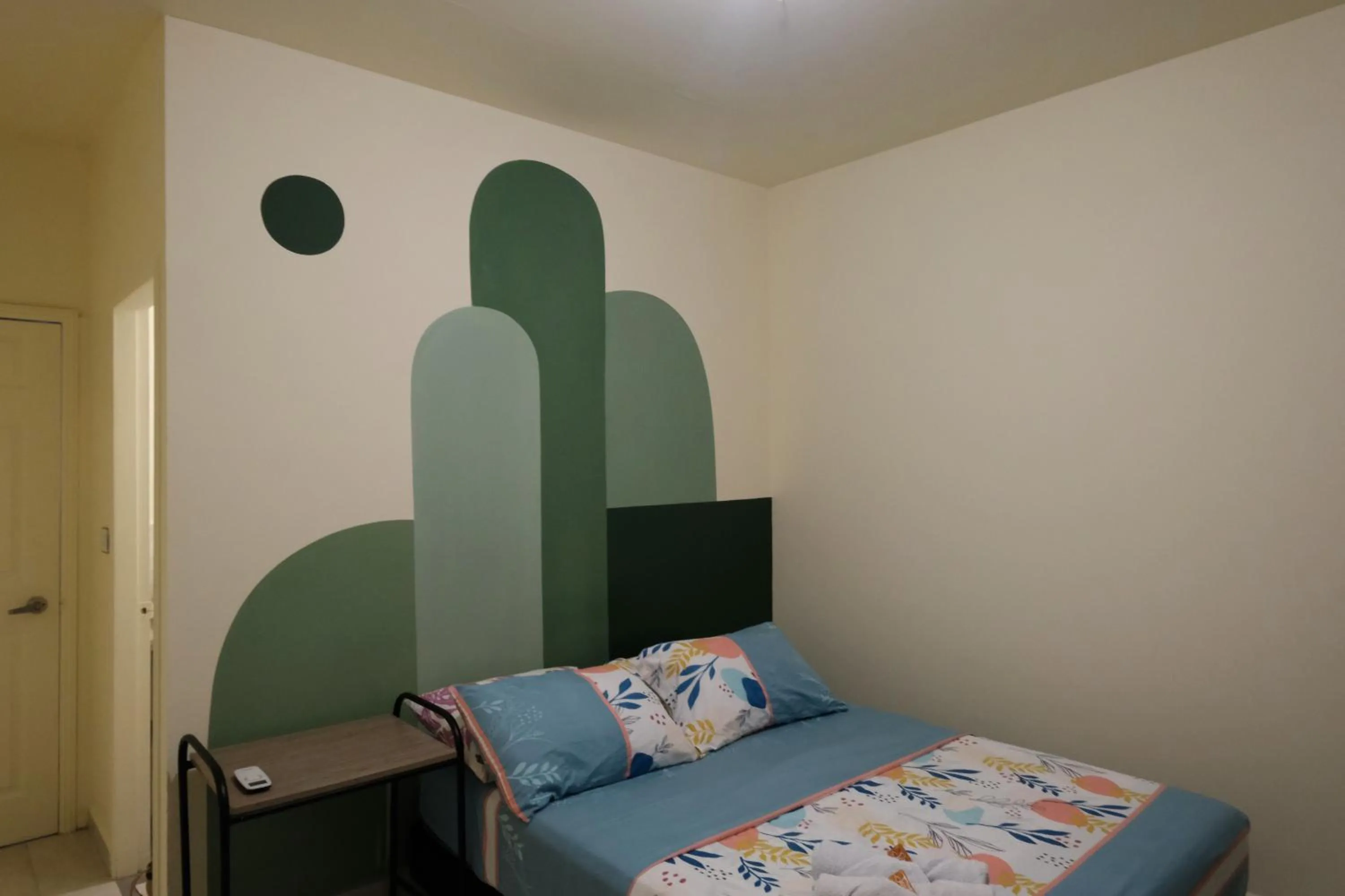 Double Room with Air Conditioning - single occupancy in Casa Colibri Palomino