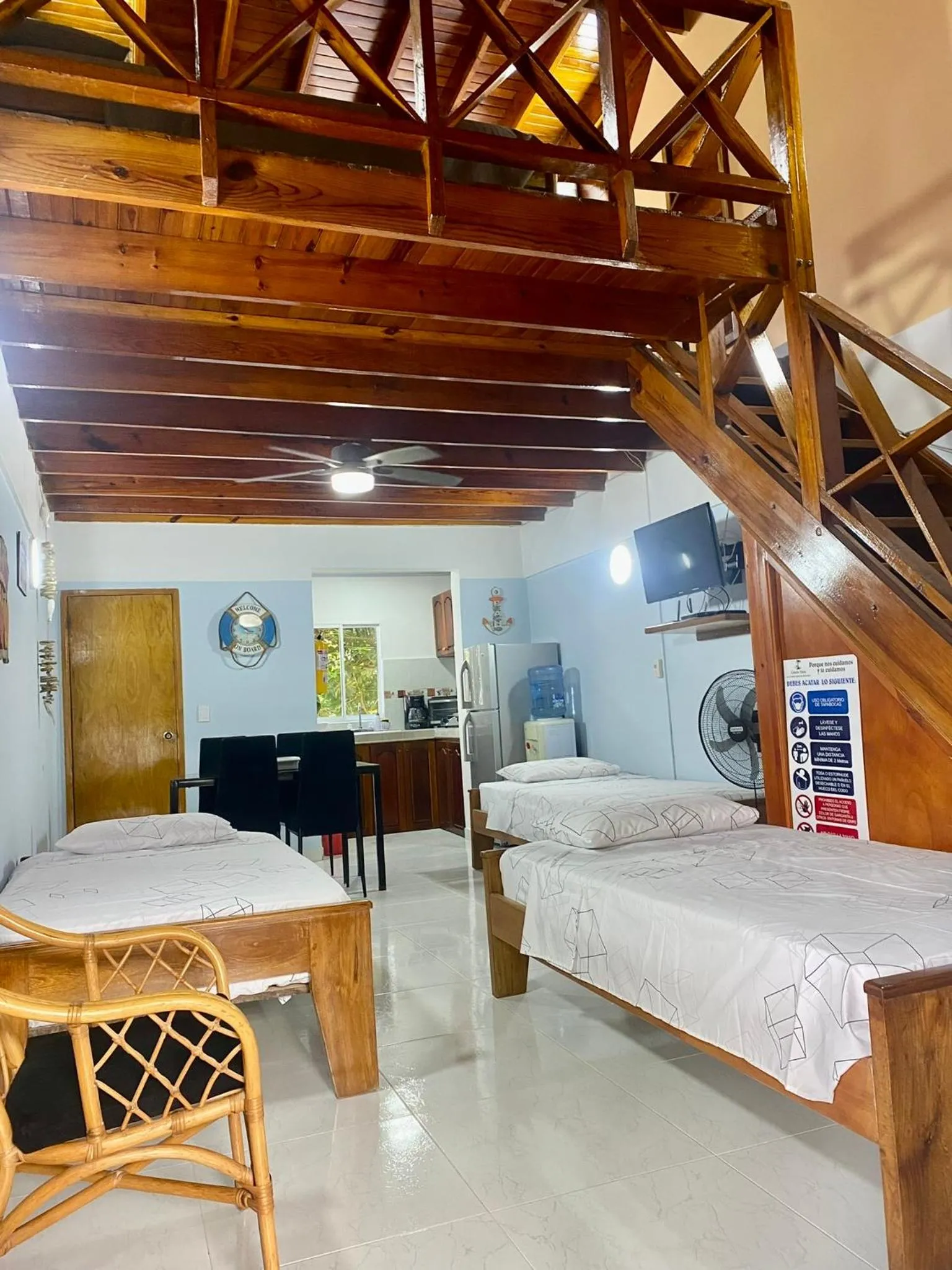 Living room, Bed in Cabaña Diana