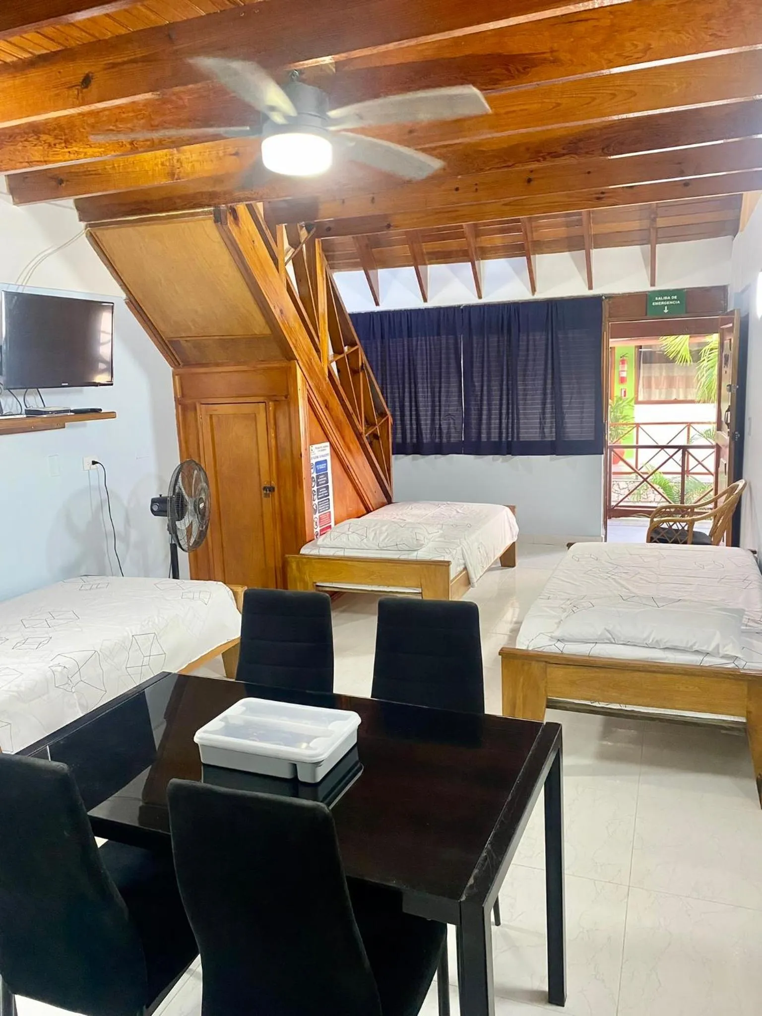 Photo of the whole room, Bed in Cabaña Diana